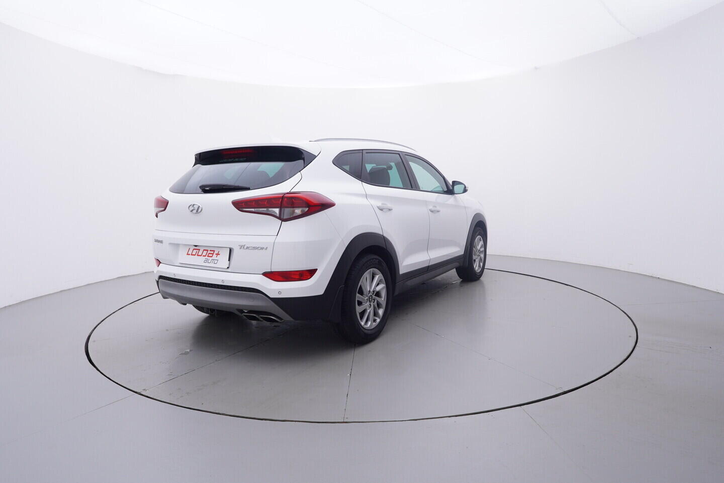 OV190V10846_14.webp_TUCSON Trikolor 1.6 TGDi 130 kW manuál