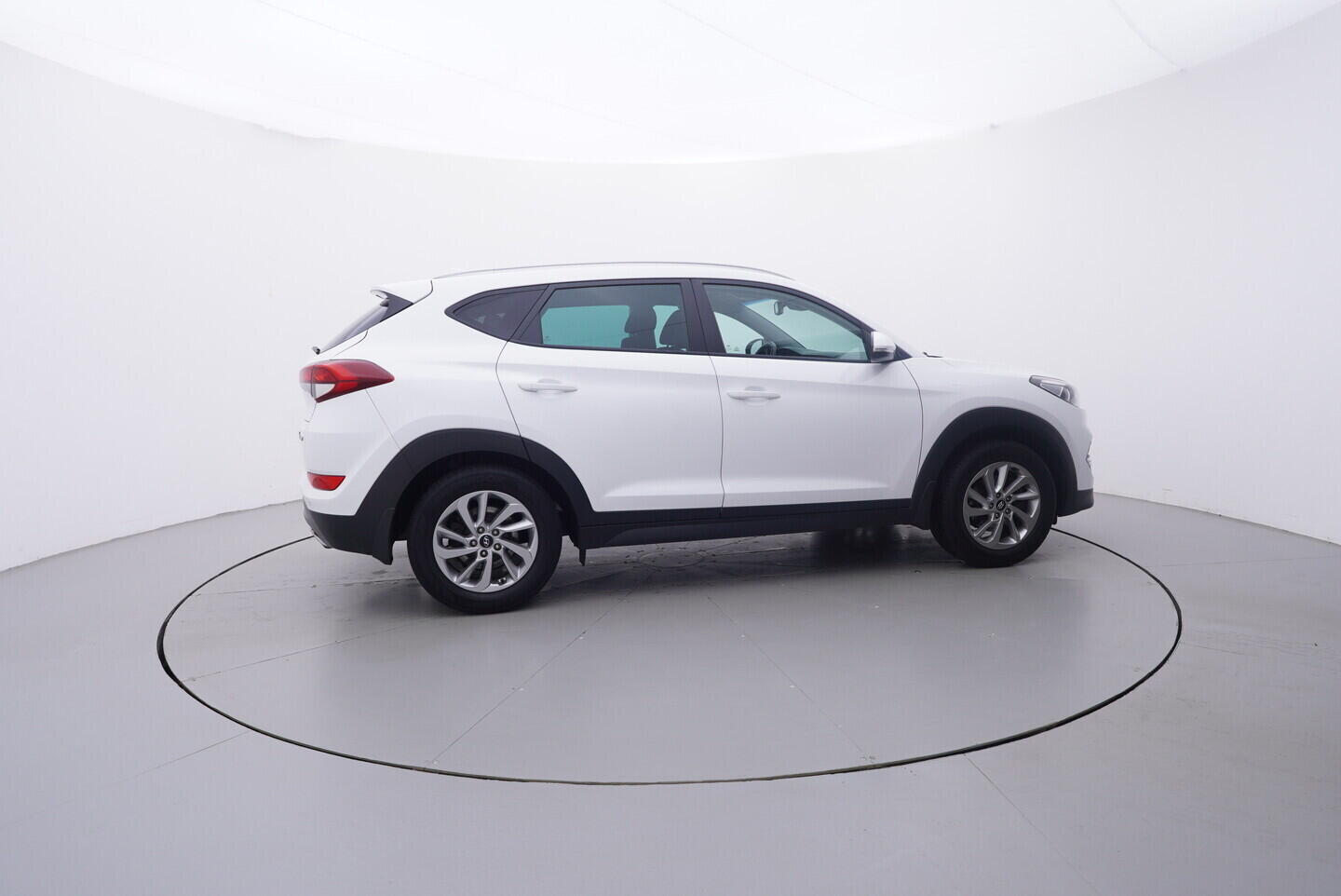 OV190V10846_15.webp_TUCSON Trikolor 1.6 TGDi 130 kW manuál