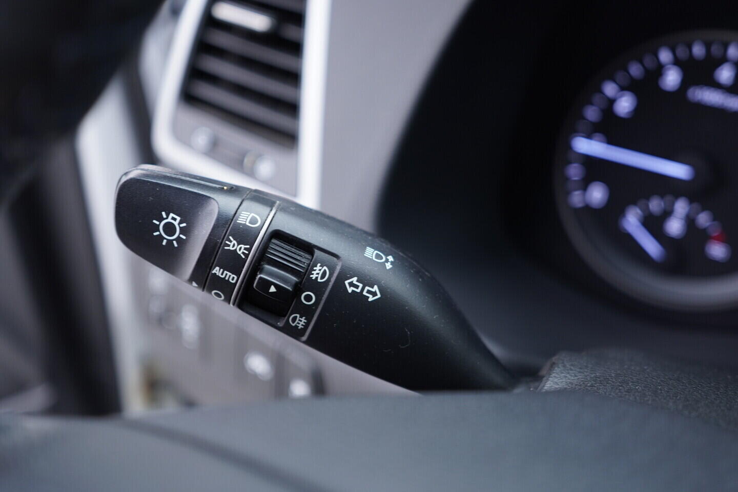 OV190V10846_23.webp_TUCSON Trikolor 1.6 TGDi 130 kW manuál