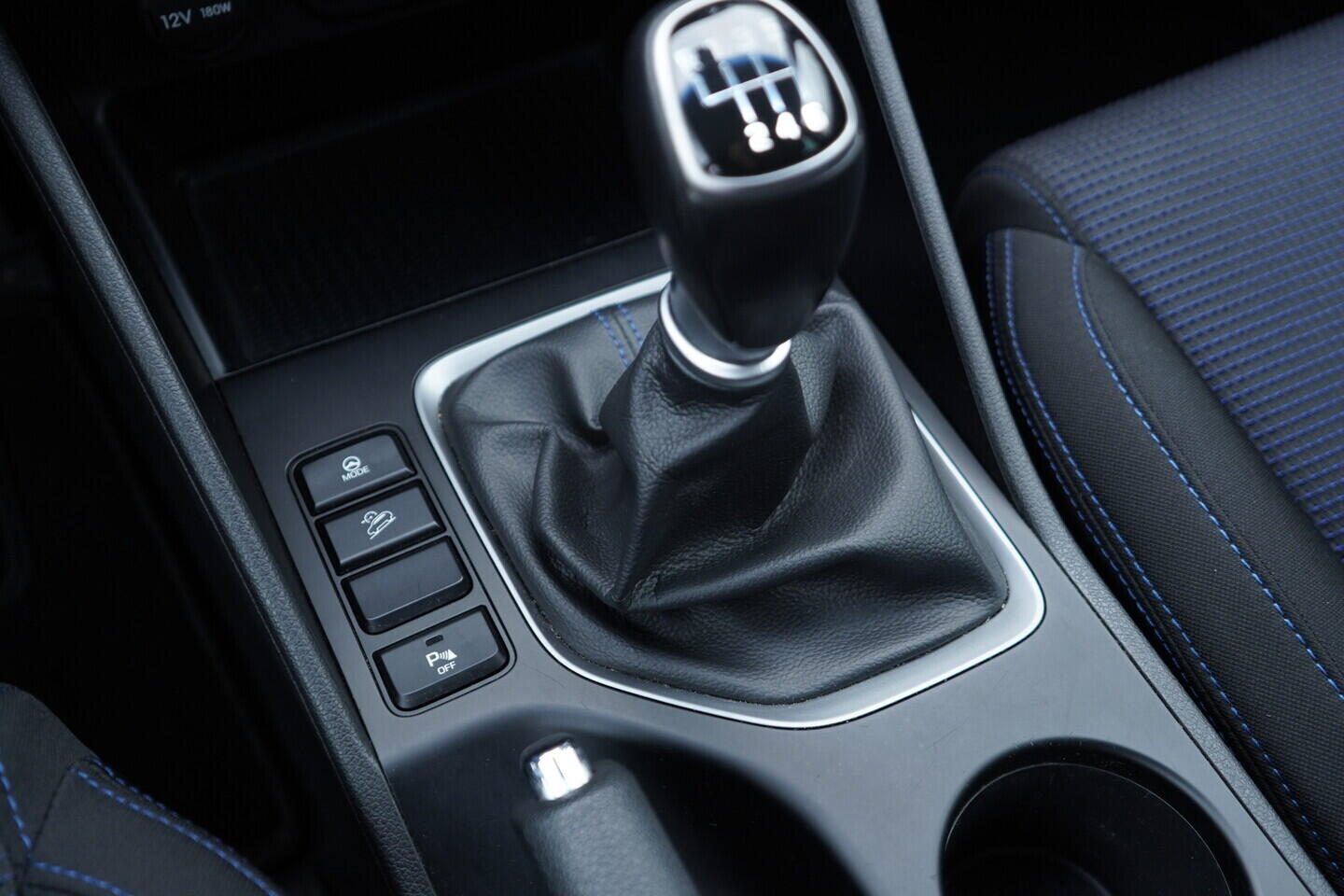 OV190V10846_35.webp_TUCSON Trikolor 1.6 TGDi 130 kW manuál