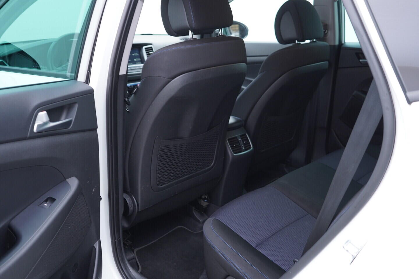 OV190V10846_36.webp_TUCSON Trikolor 1.6 TGDi 130 kW manuál