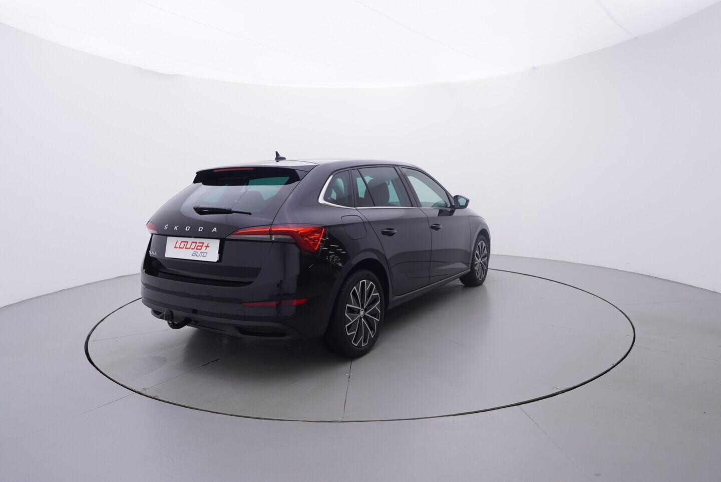 OV190V10849_14.webp_SCALA Style 1.6 TDI 85 kW manuál