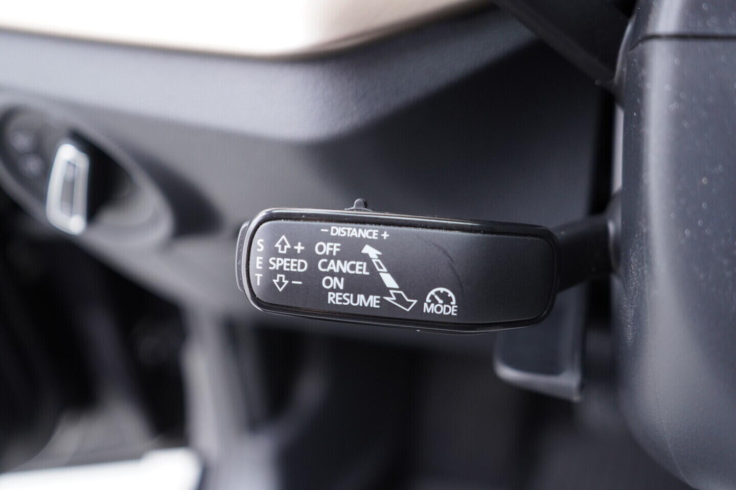 OV190V10849_25.webp_SCALA Style 1.6 TDI 85 kW manuál