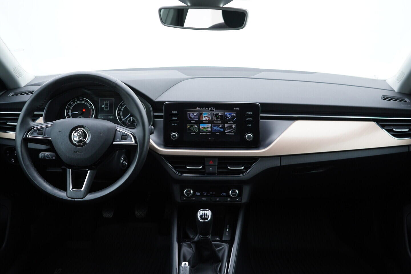 OV190V10849_27.webp_SCALA Style 1.6 TDI 85 kW manuál