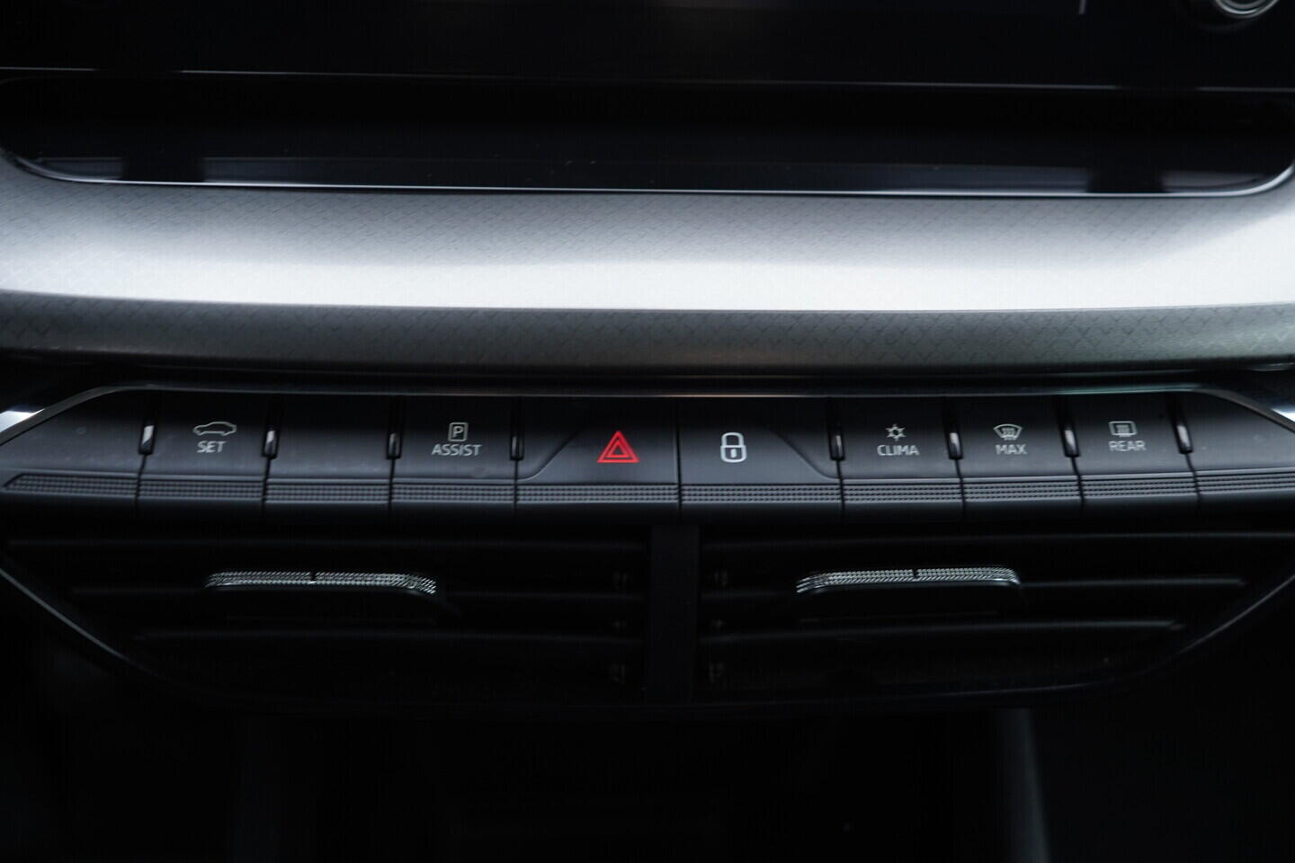 OV190V10850_31.webp_OCTAVIA Ambition 2.0 TDI 85 kW manuál, DPH