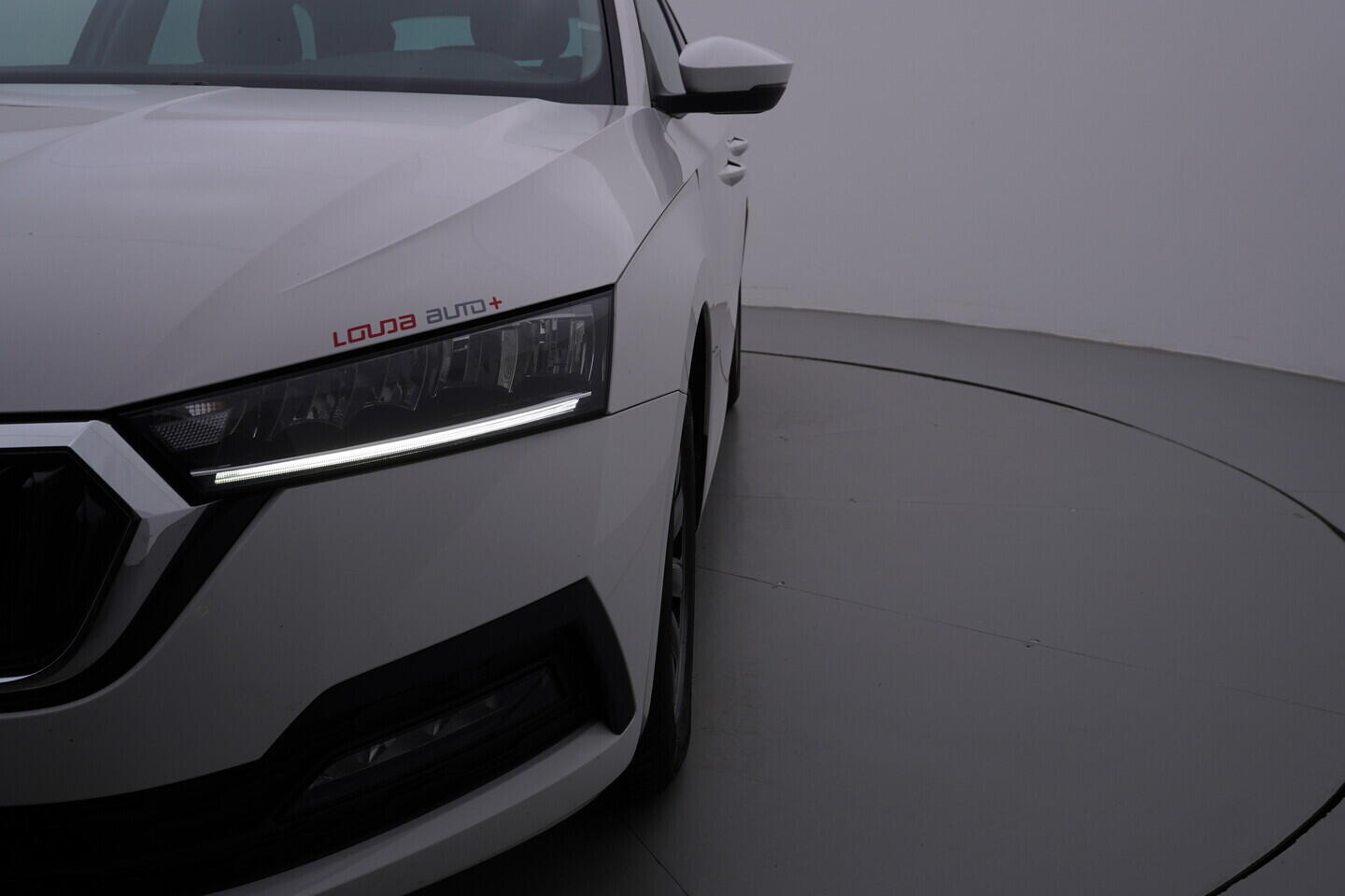 OV190V10850_40.webp_OCTAVIA Ambition 2.0 TDI 85 kW manuál, DPH