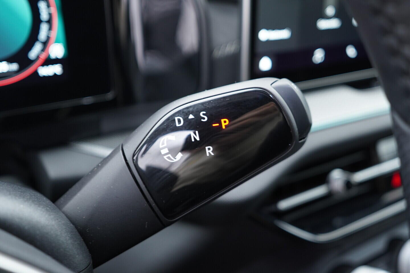 OV190V10856_25.webp_KODIAQ SportLine 2.0 TDI 142 kW automat, DPH