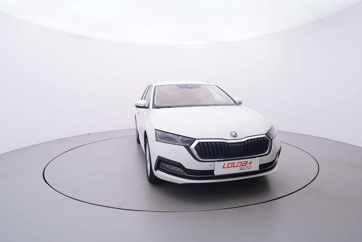 OV190V10858_17.webp_OCTAVIA Style 2.0 TDI 85 kW automat, DPH