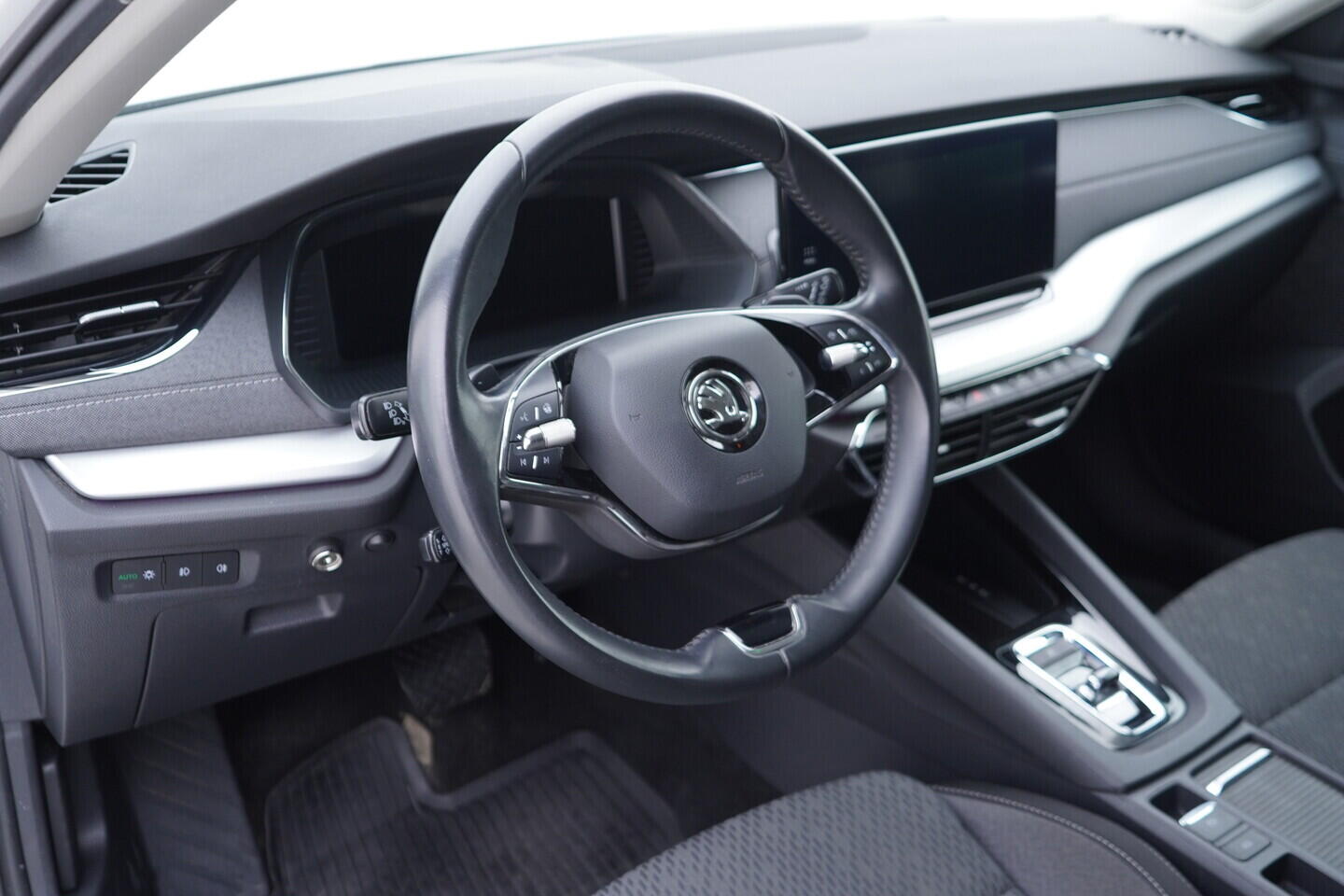 OV190V10858_21.webp_OCTAVIA Style 2.0 TDI 85 kW automat, DPH