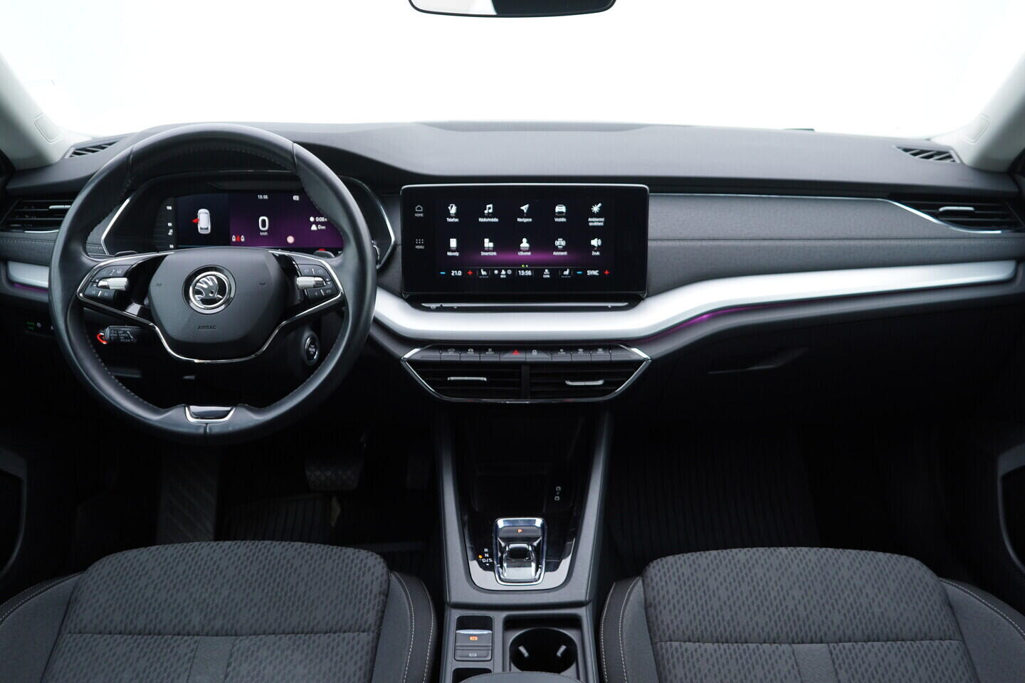 OV190V10858_26.webp_OCTAVIA Style 2.0 TDI 85 kW automat, DPH