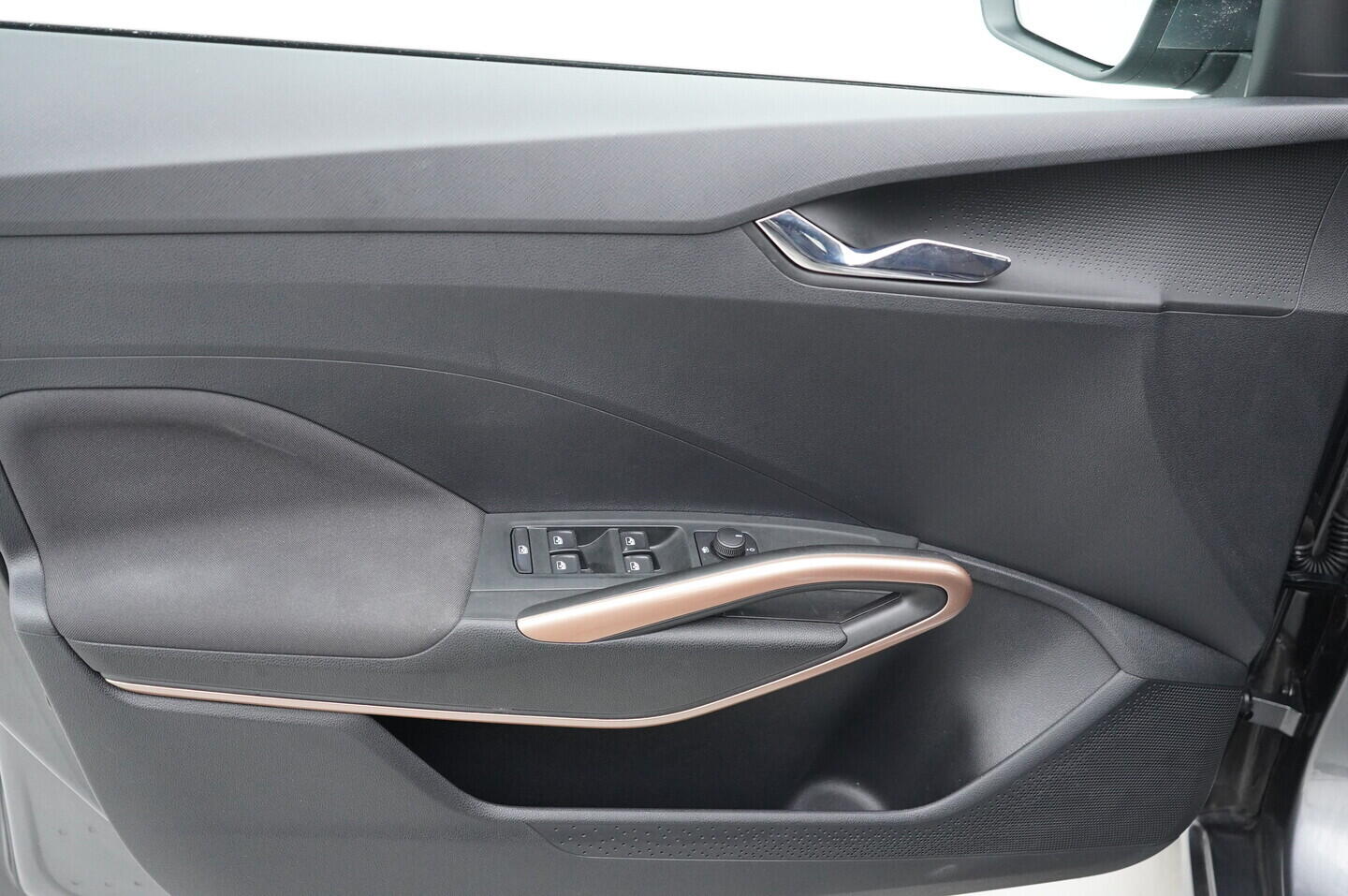 OV190V10859_19.webp_FABIA Top Selection 1.0 TSI 85 kW automat, DPH