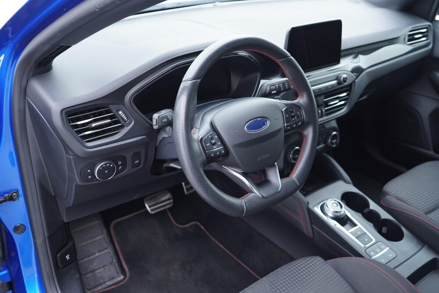 OV190V10861_21.webp_FOCUS ST-line 1.5 EcoBoost 110 kW automat, DPH