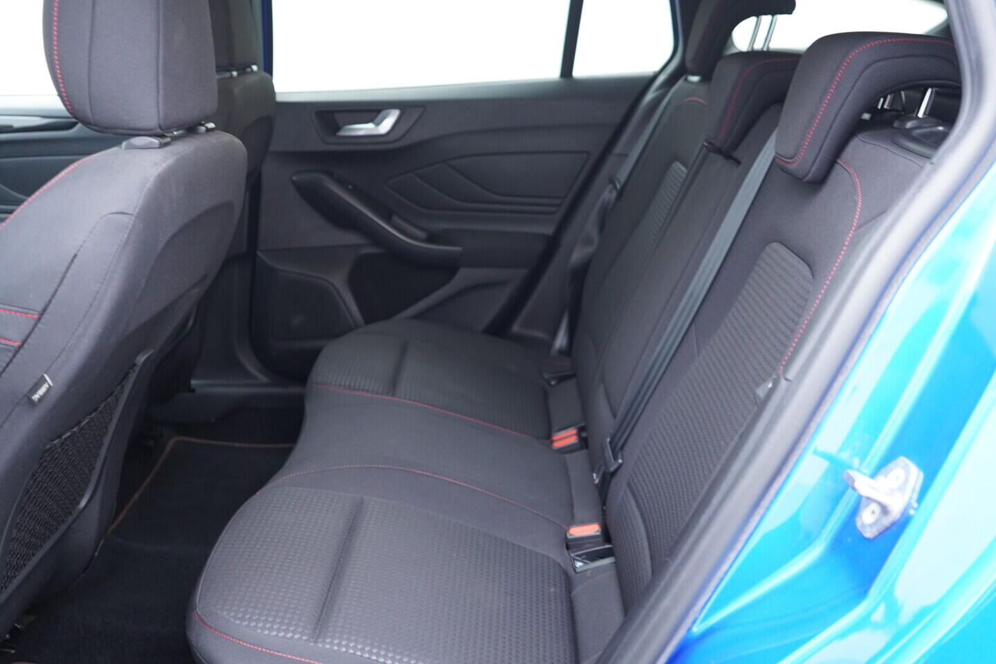 OV190V10861_34.webp_FOCUS ST-line 1.5 EcoBoost 110 kW automat, DPH