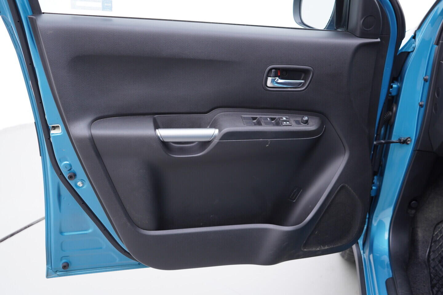 OV190V10863_19.webp_IGNIS  1.2 Hybrid 61 kW automat