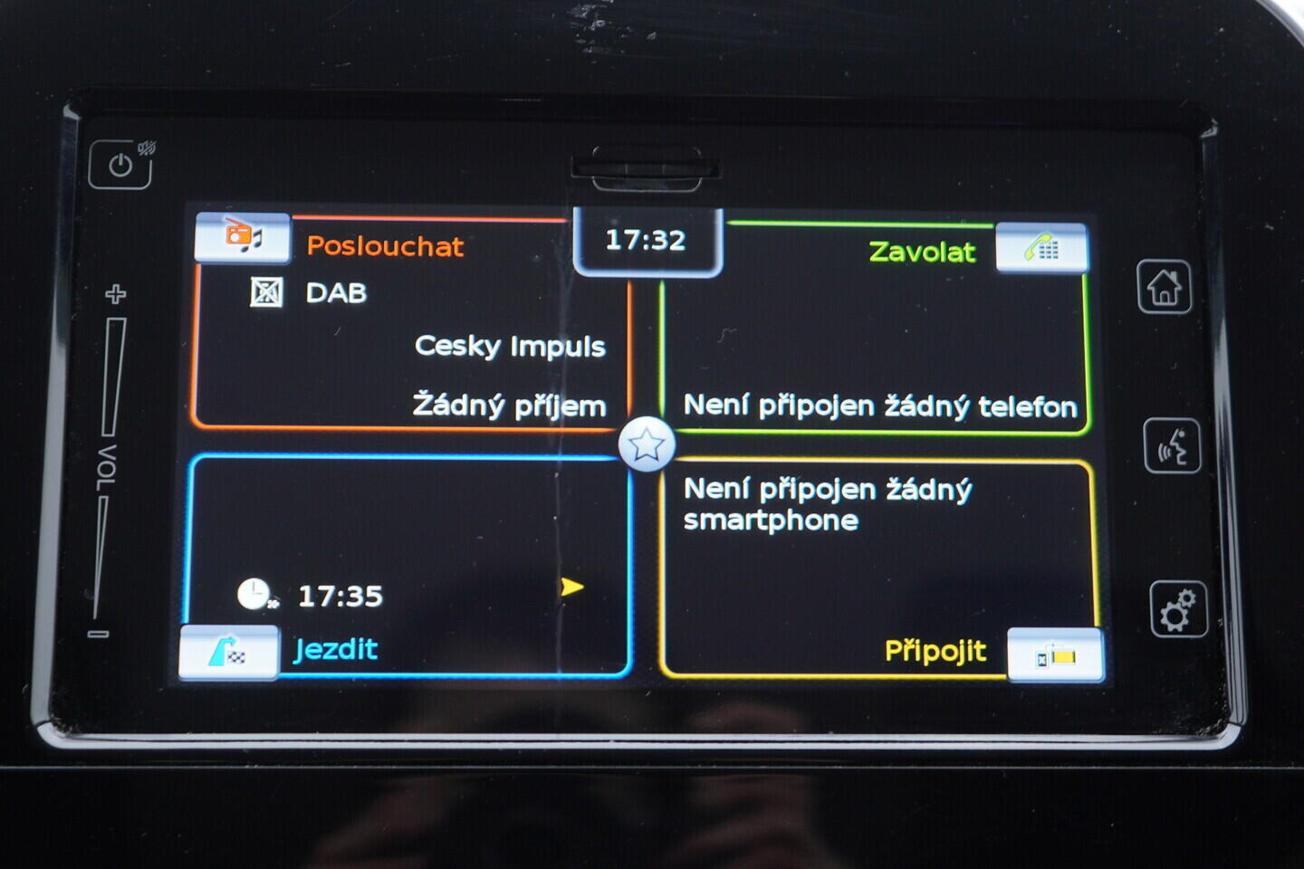 OV190V10863_27.webp_IGNIS  1.2 Hybrid 61 kW automat
