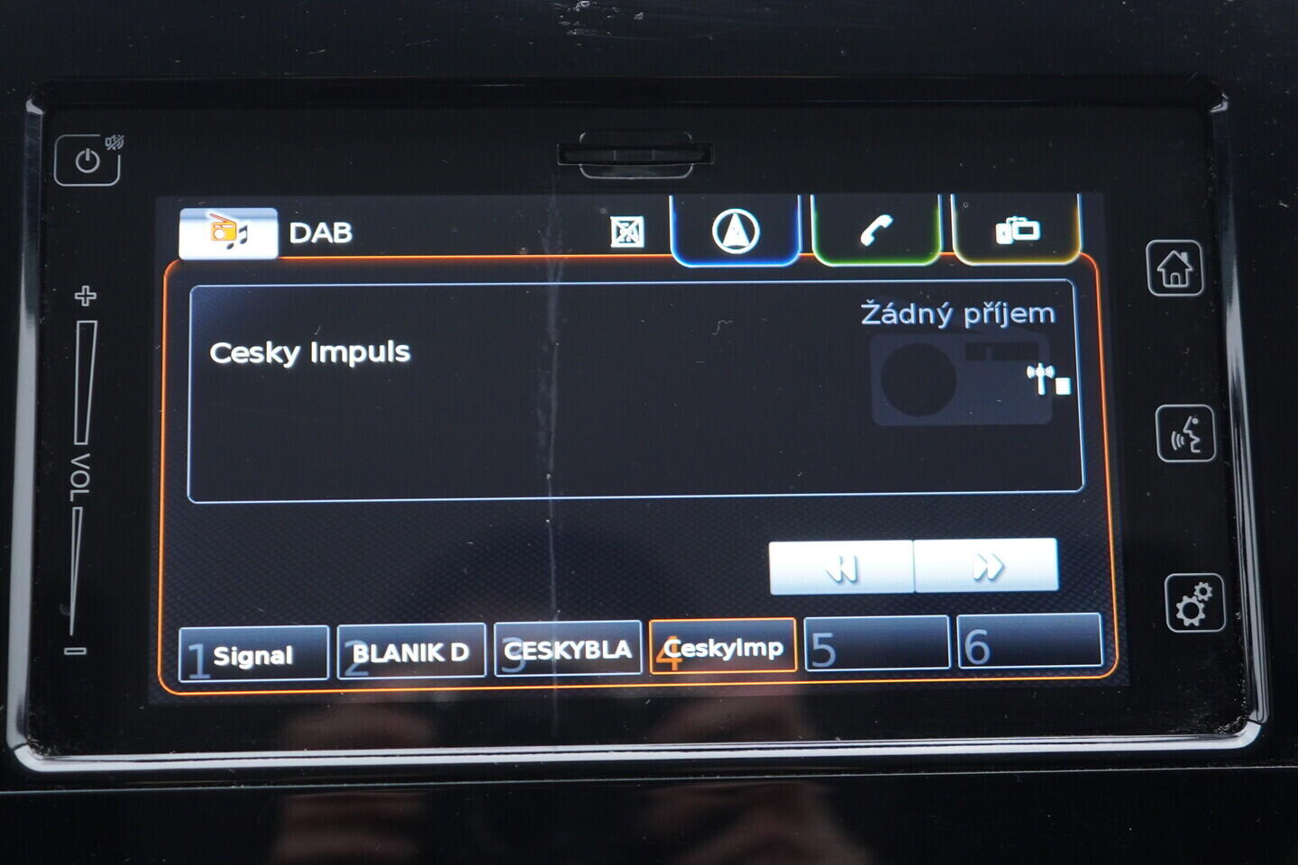 OV190V10863_28.webp_IGNIS  1.2 Hybrid 61 kW automat