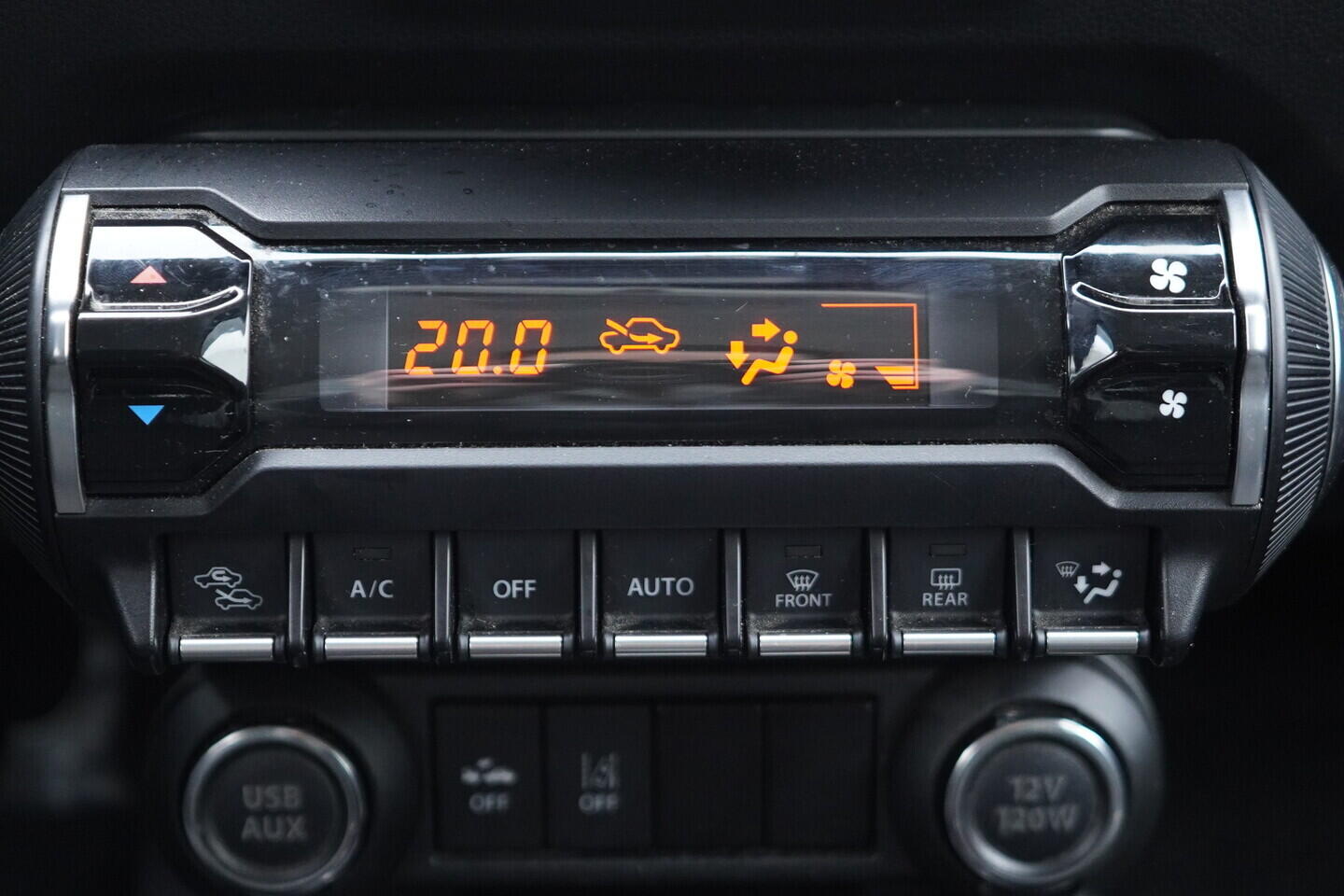 OV190V10863_30.webp_IGNIS  1.2 Hybrid 61 kW automat