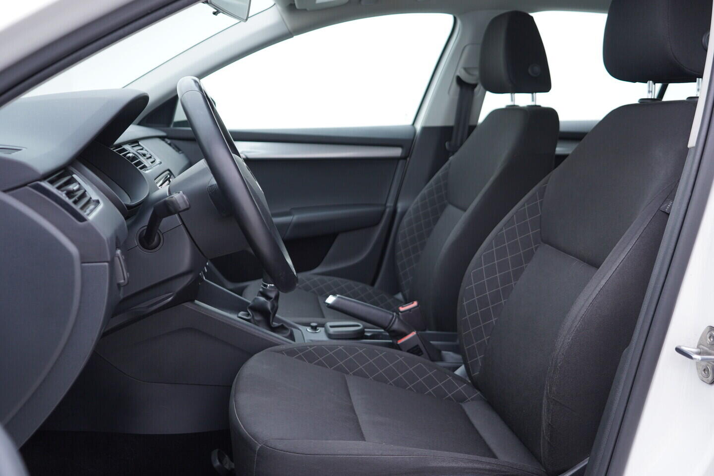 OV190V10865_23.webp_OCTAVIA Ambition 1.4 TSI 110 kW manuál