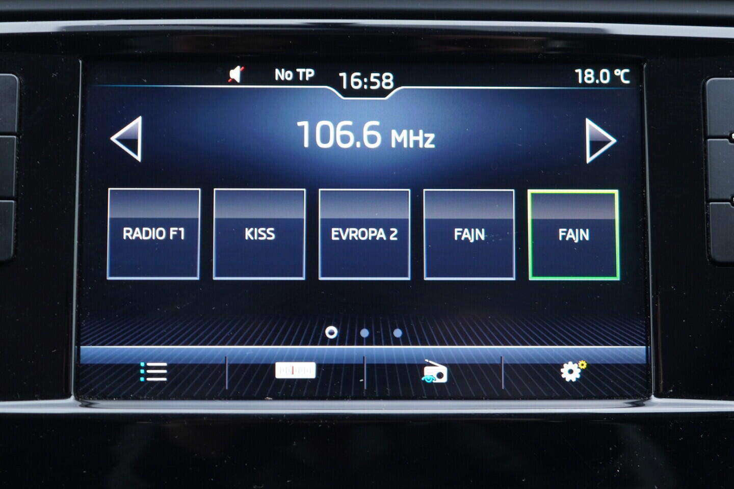 OV190V10865_28.webp_OCTAVIA Ambition 1.4 TSI 110 kW manuál