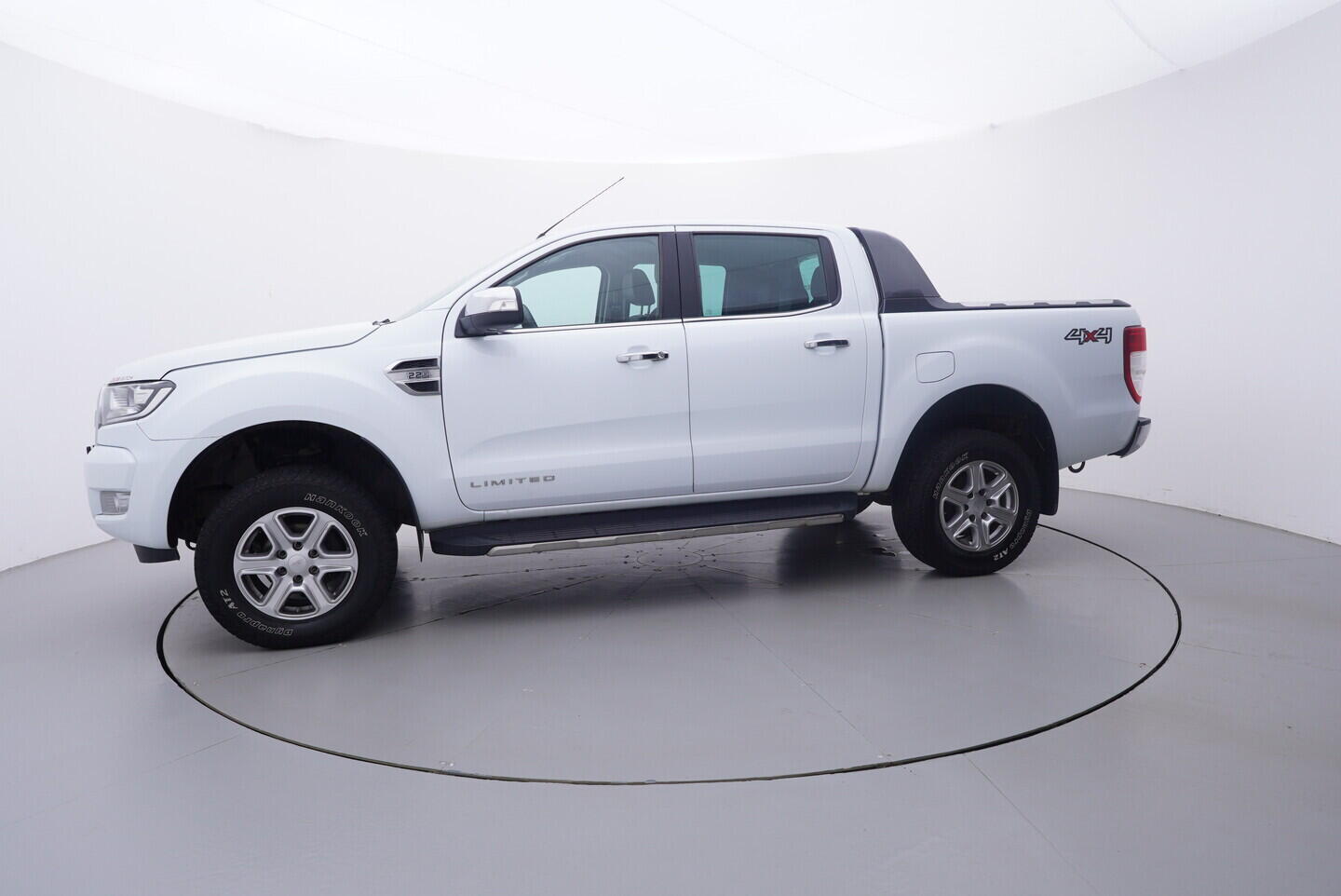 OV190V10866_11.webp_RANGER  2.2 TDCi 118 kW manuál