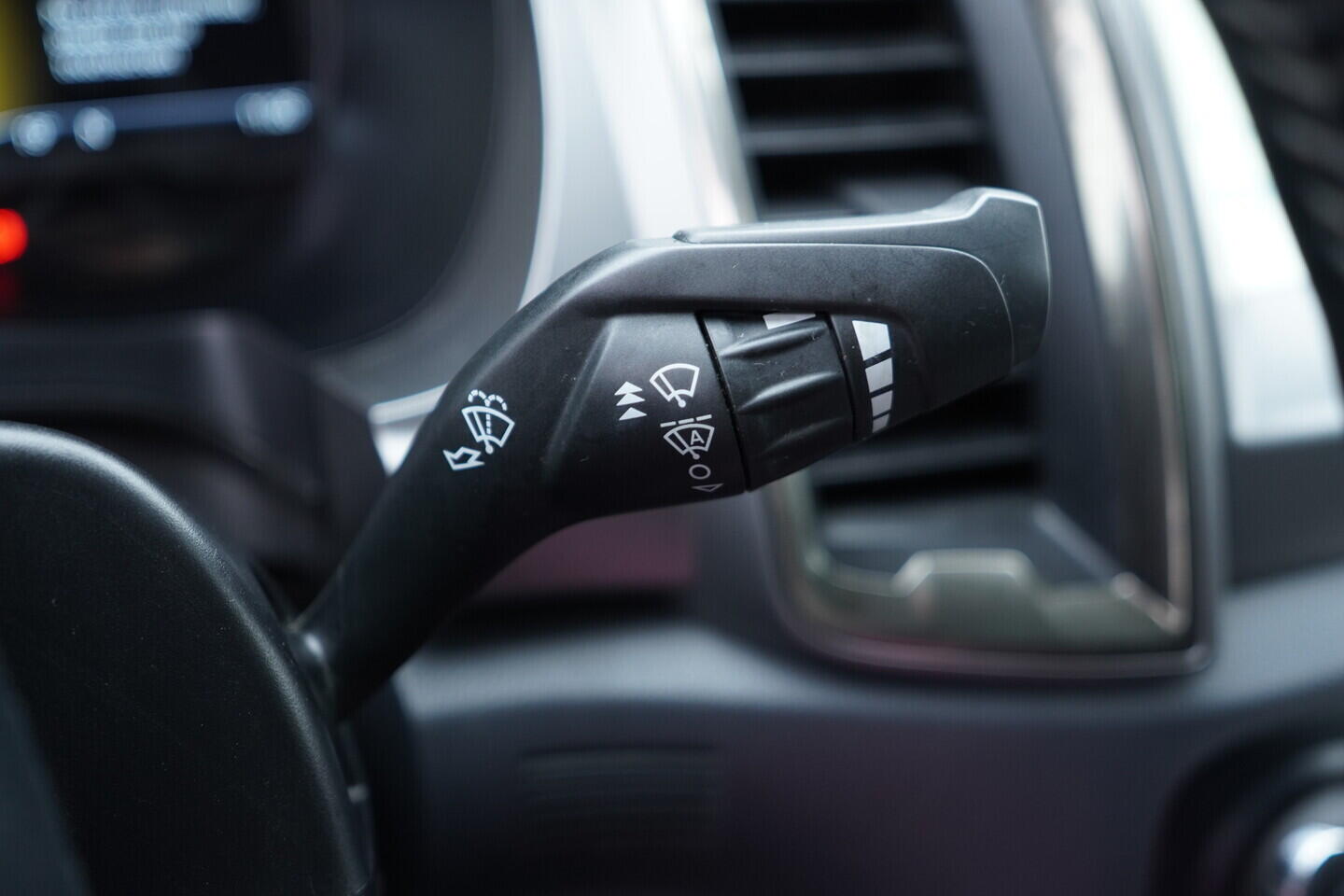 OV190V10866_25.webp_RANGER  2.2 TDCi 118 kW manuál