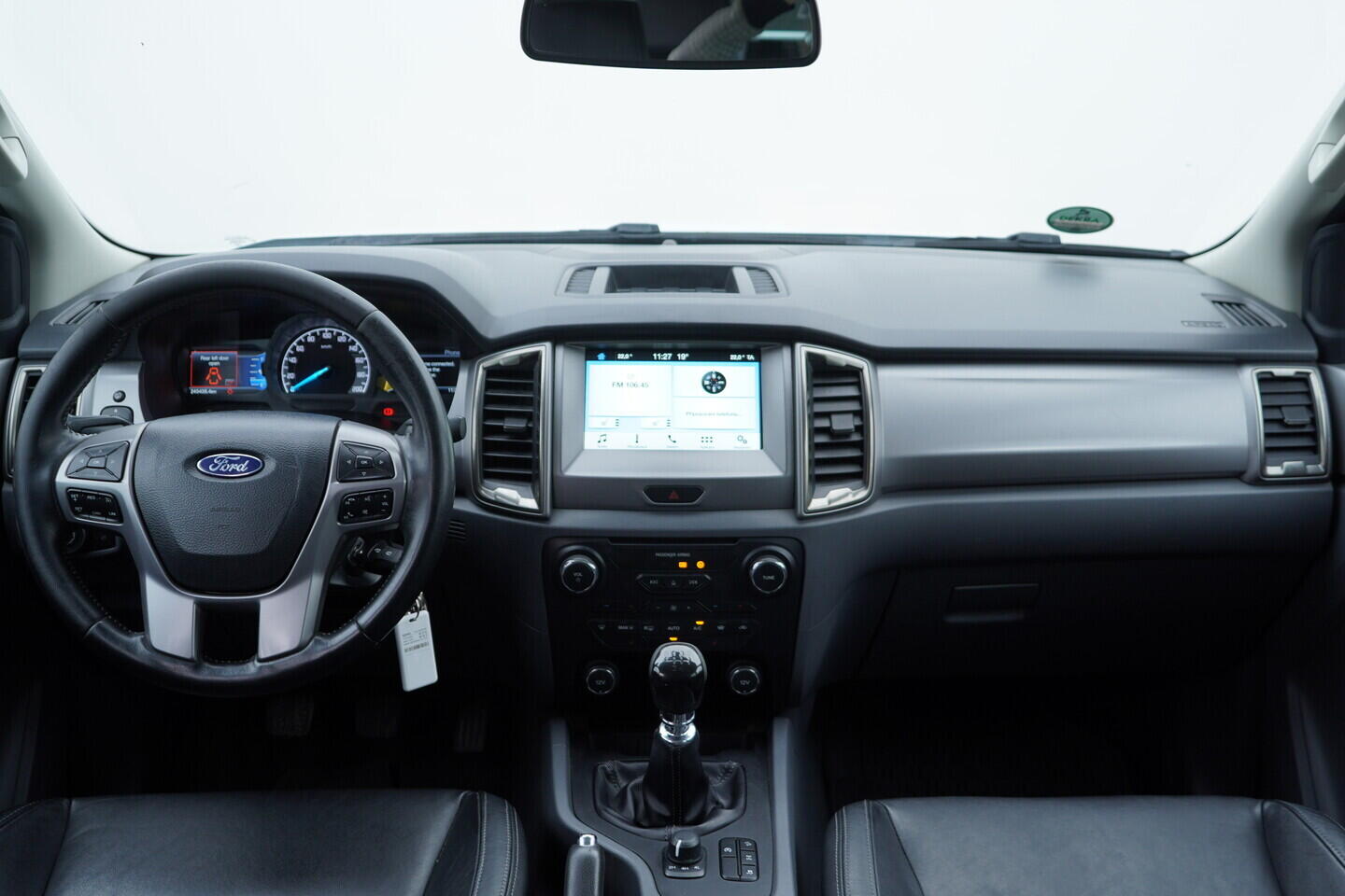 OV190V10866_26.webp_RANGER  2.2 TDCi 118 kW manuál