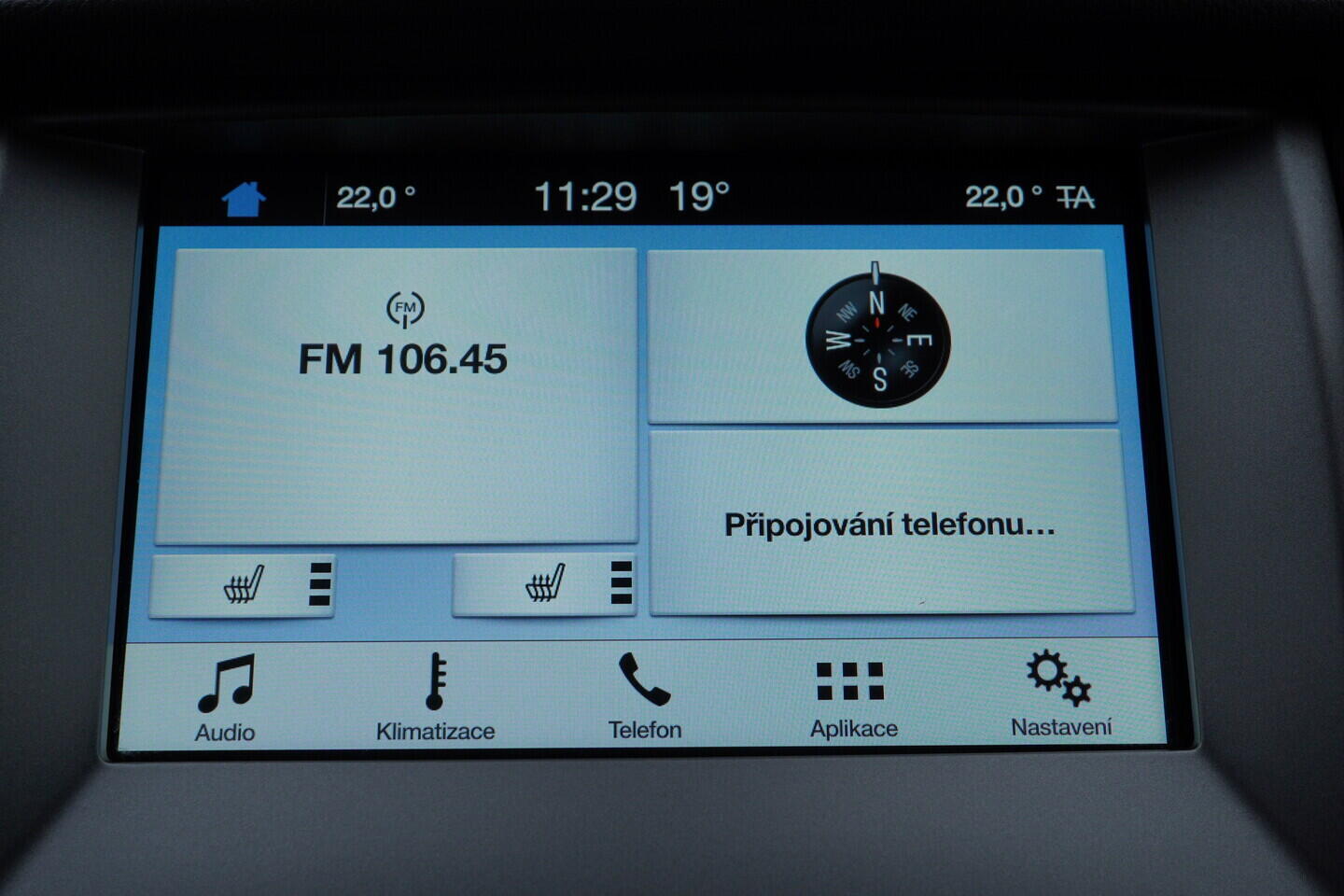 OV190V10866_28.webp_RANGER  2.2 TDCi 118 kW manuál