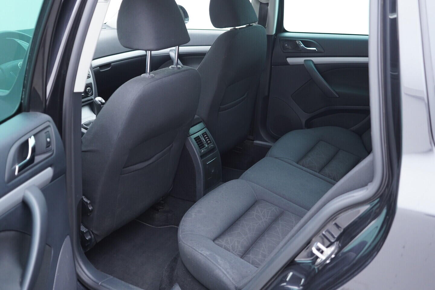 OV190V10871_30.webp_OCTAVIA  1.4 TSI 90 kW manuál, DPH