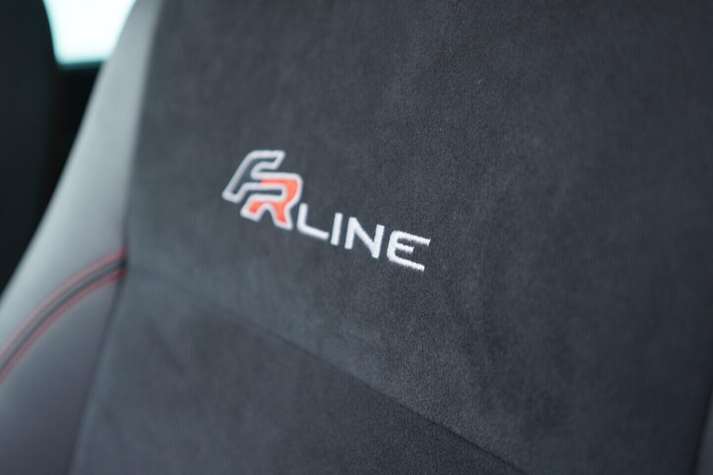 OV190V10873_22.webp_ALHAMBRA FR line 1.4 TSI 110 kW automat