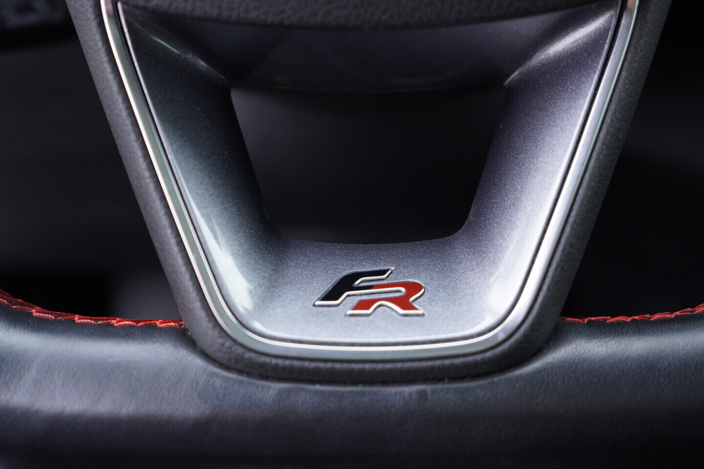 OV190V10873_29.webp_ALHAMBRA FR line 1.4 TSI 110 kW automat