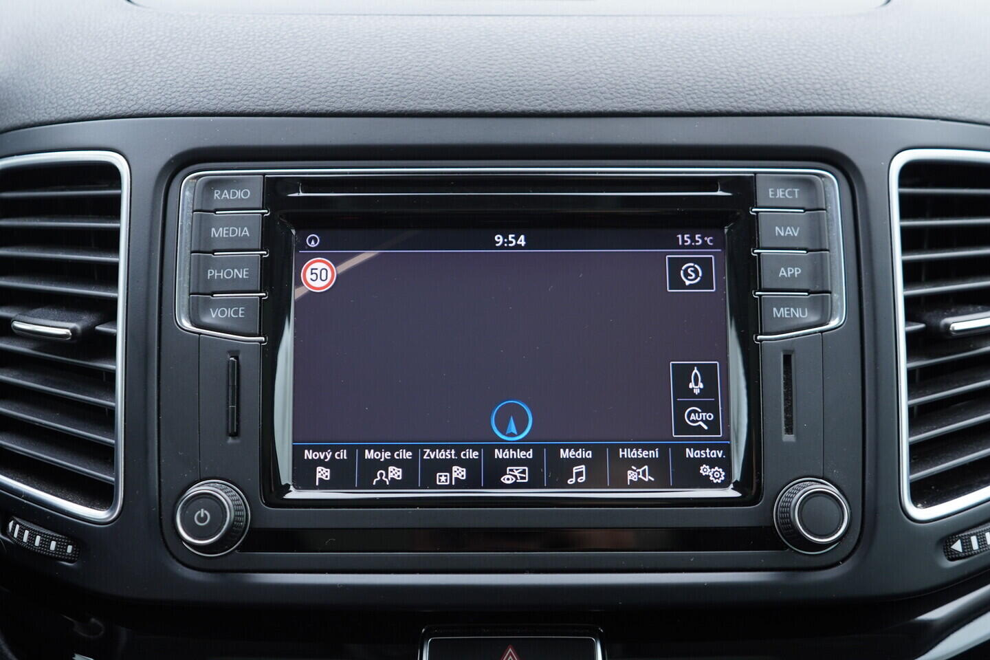 OV190V10873_35.webp_ALHAMBRA FR line 1.4 TSI 110 kW automat