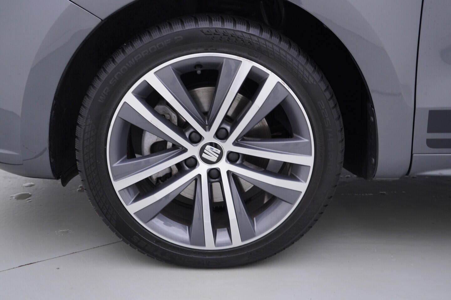 OV190V10873_45.webp_ALHAMBRA FR line 1.4 TSI 110 kW automat