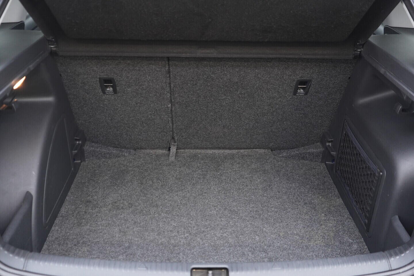 OV190V10875_32.webp_RAPID  1.4 TSI 90 kW automat