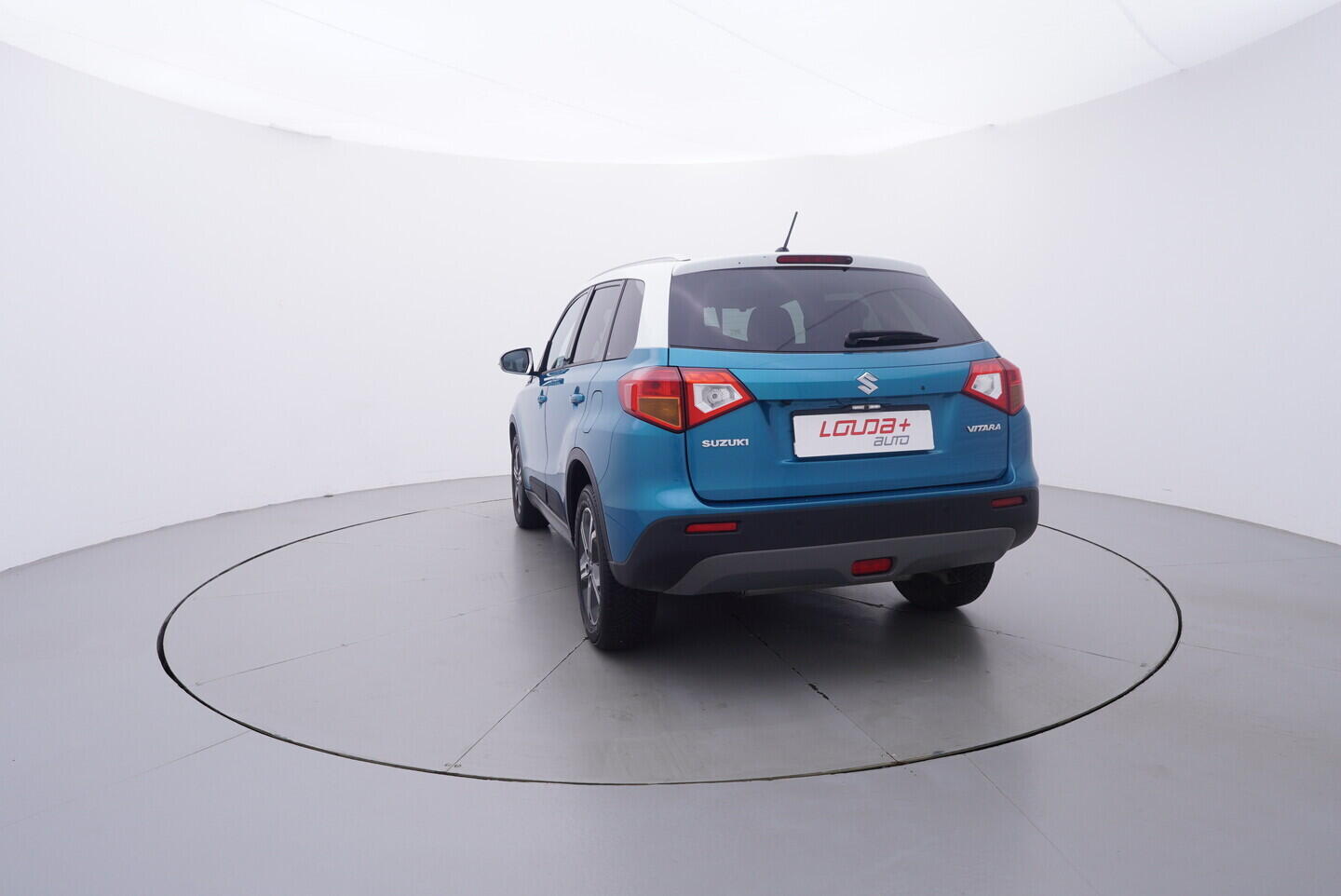 OV190V10876_13.webp_VITARA  1.6 VVT 88 kW automat