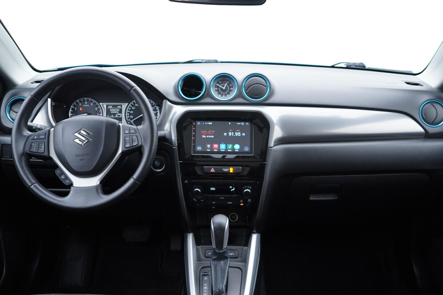 OV190V10876_25.webp_VITARA  1.6 VVT 88 kW automat