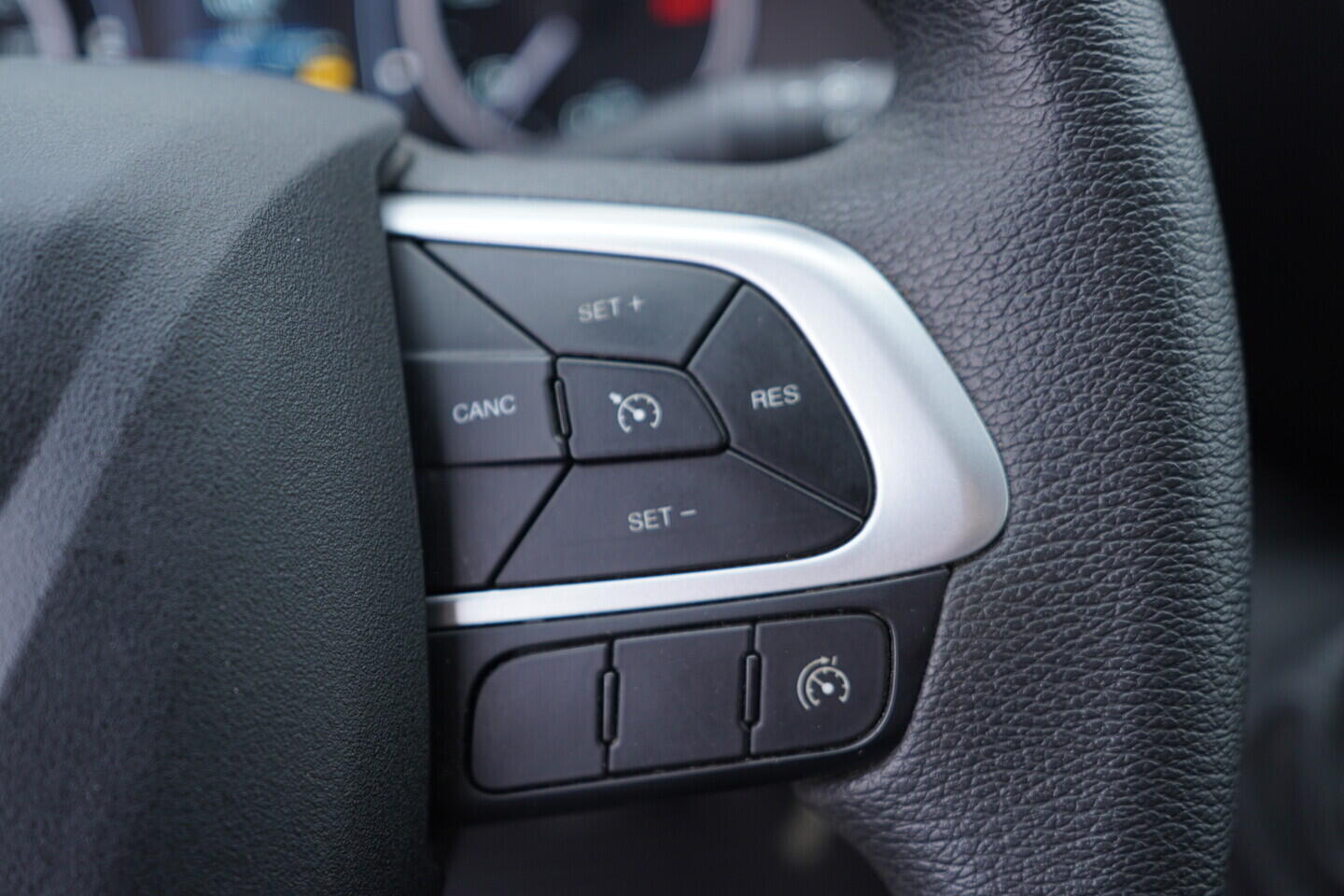 OV190V10878_26.webp_DAILY  3.0 IS35SC2AA 129 kW manuál, DPH