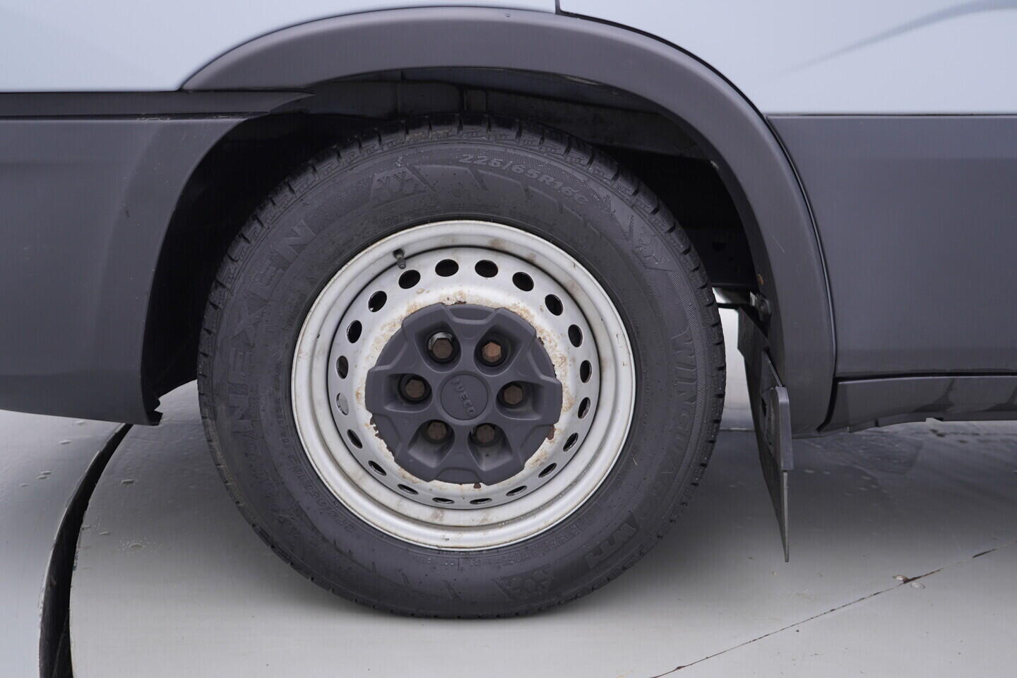 OV190V10878_33.webp_DAILY  3.0 IS35SC2AA 129 kW manuál, DPH