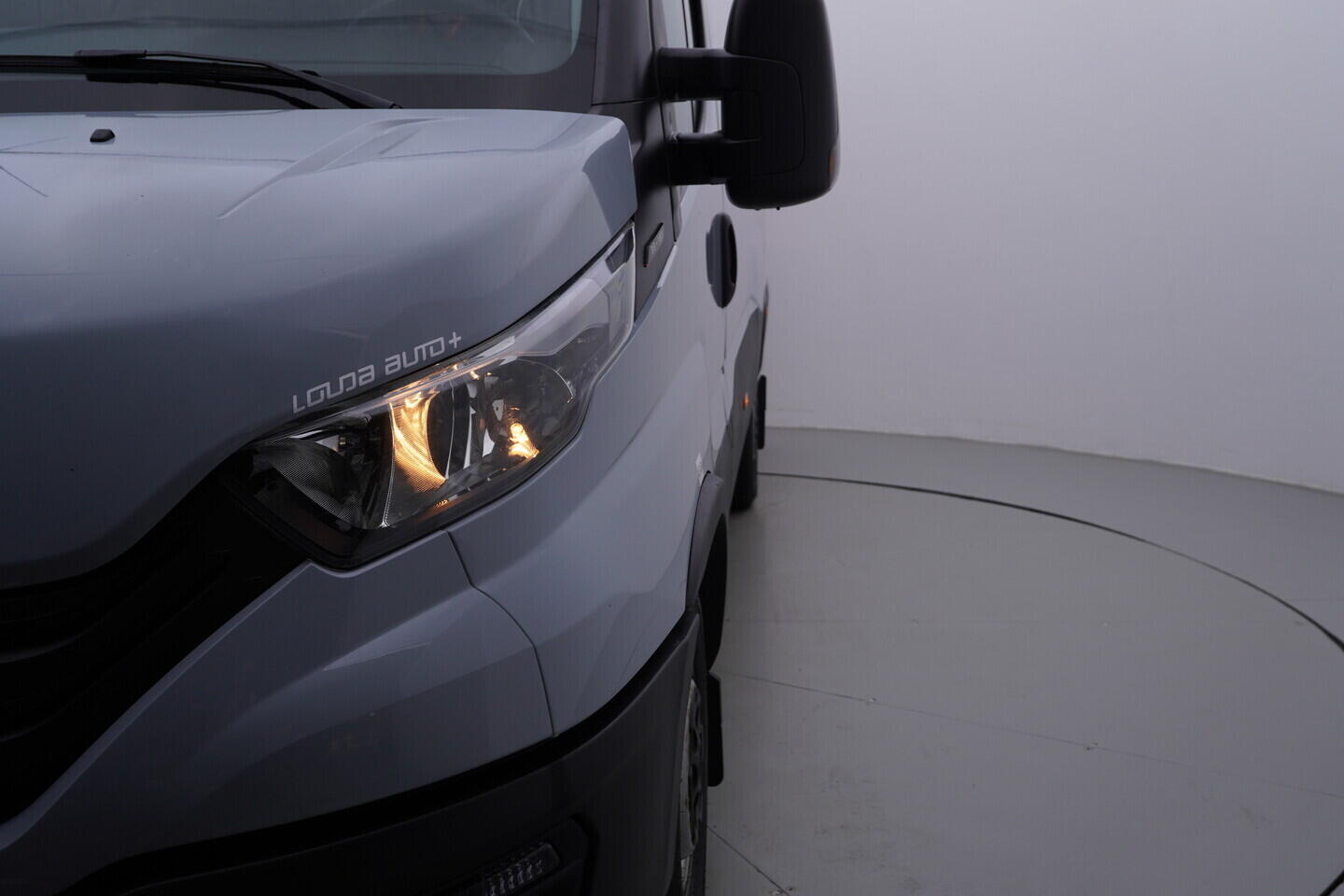 OV190V10878_35.webp_DAILY  3.0 IS35SC2AA 129 kW manuál, DPH