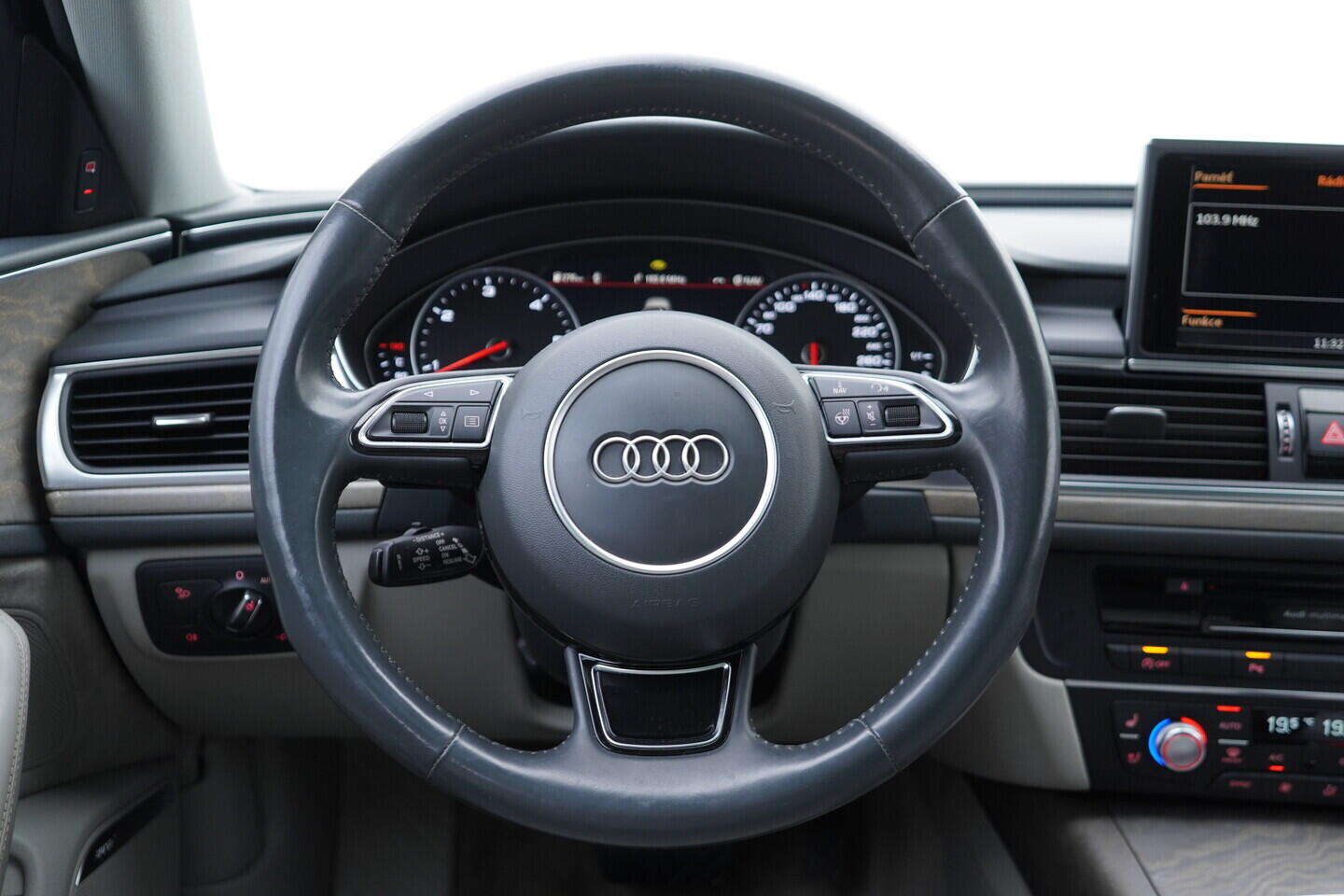 OV190V10880_31.webp_A6 ALLROAD QUATTRO  3.0 TDI 235 kW automat
