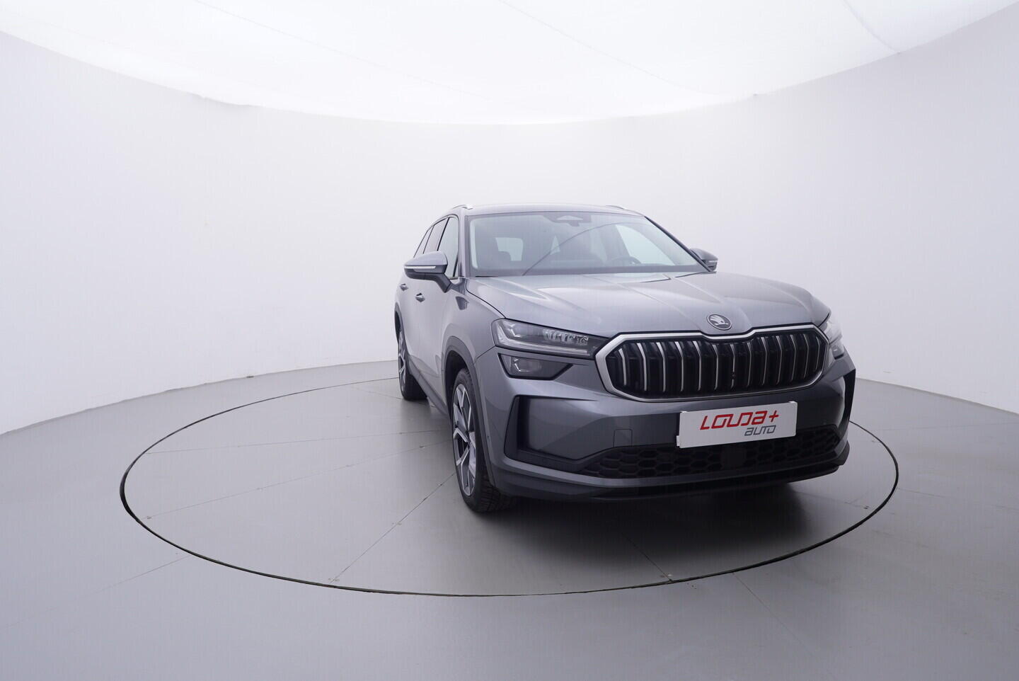 OV190V10881_17.webp_KODIAQ Exclusive Selection 2.0 TDI 142 kW automat, DPH