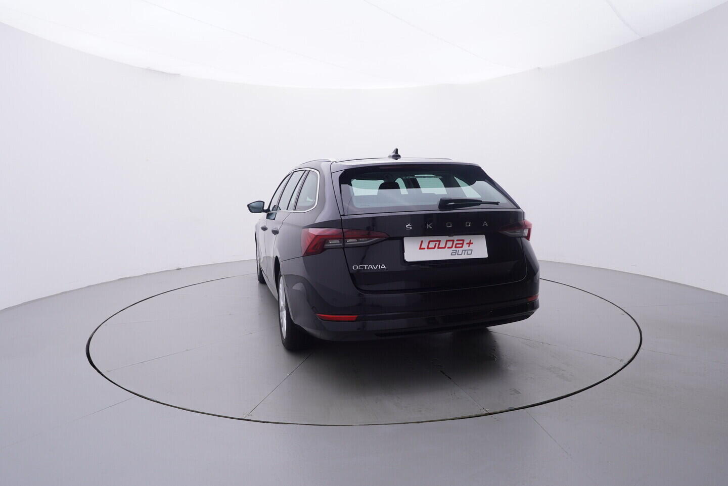 OV190V10884_13.webp_OCTAVIA Style 2.0 TDI 110 kW automat, DPH