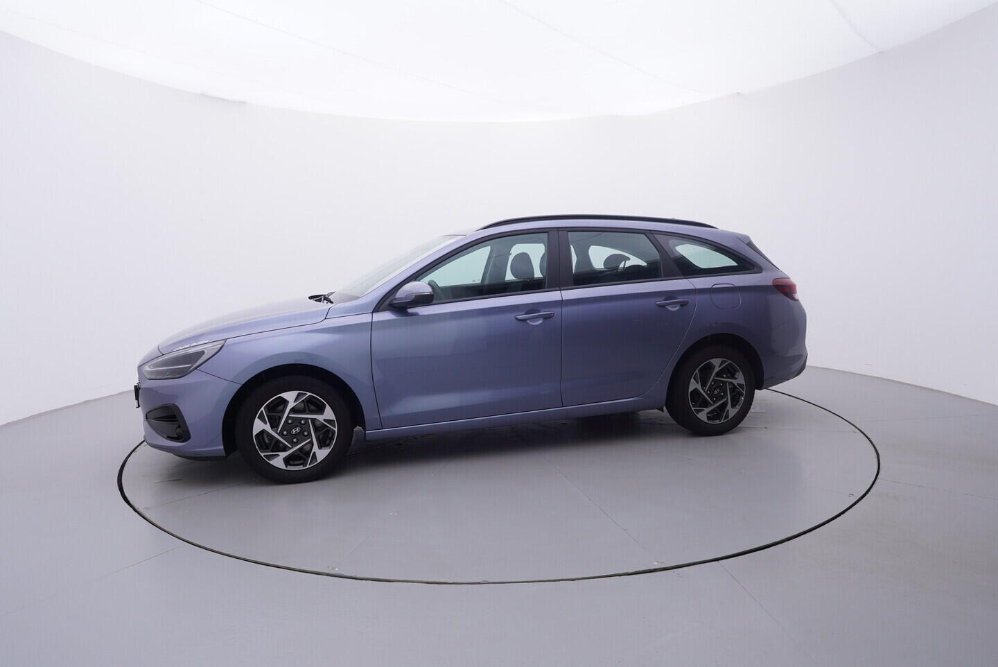 OV190V10885_11.webp_I30 Comfort  1.0 T-GDI 74 kW manuál, DPH