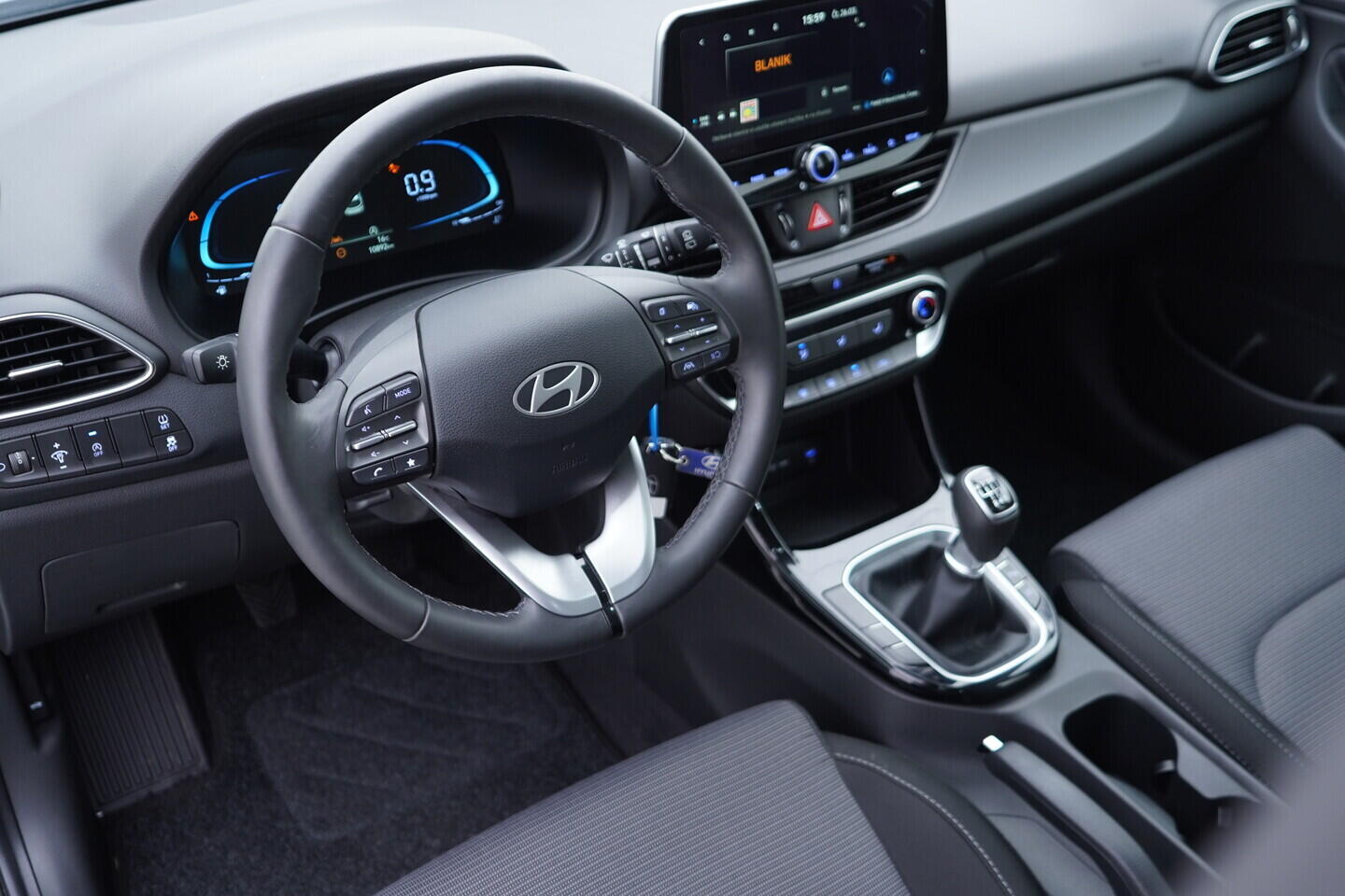 OV190V10885_21.webp_I30 Comfort  1.0 T-GDI 74 kW manuál, DPH