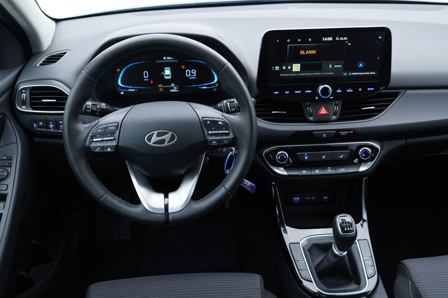 OV190V10885_28.webp_I30 Comfort  1.0 T-GDI 74 kW manuál, DPH