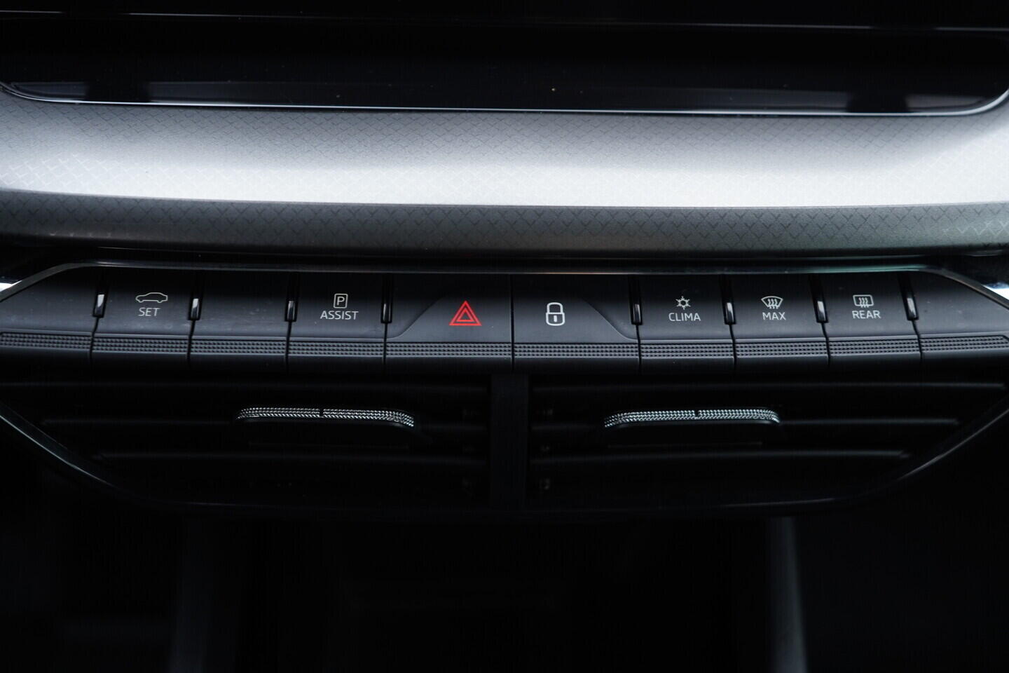 OV190V10886_31.webp_OCTAVIA Ambition 2.0 TDI 85 kW manuál, DPH