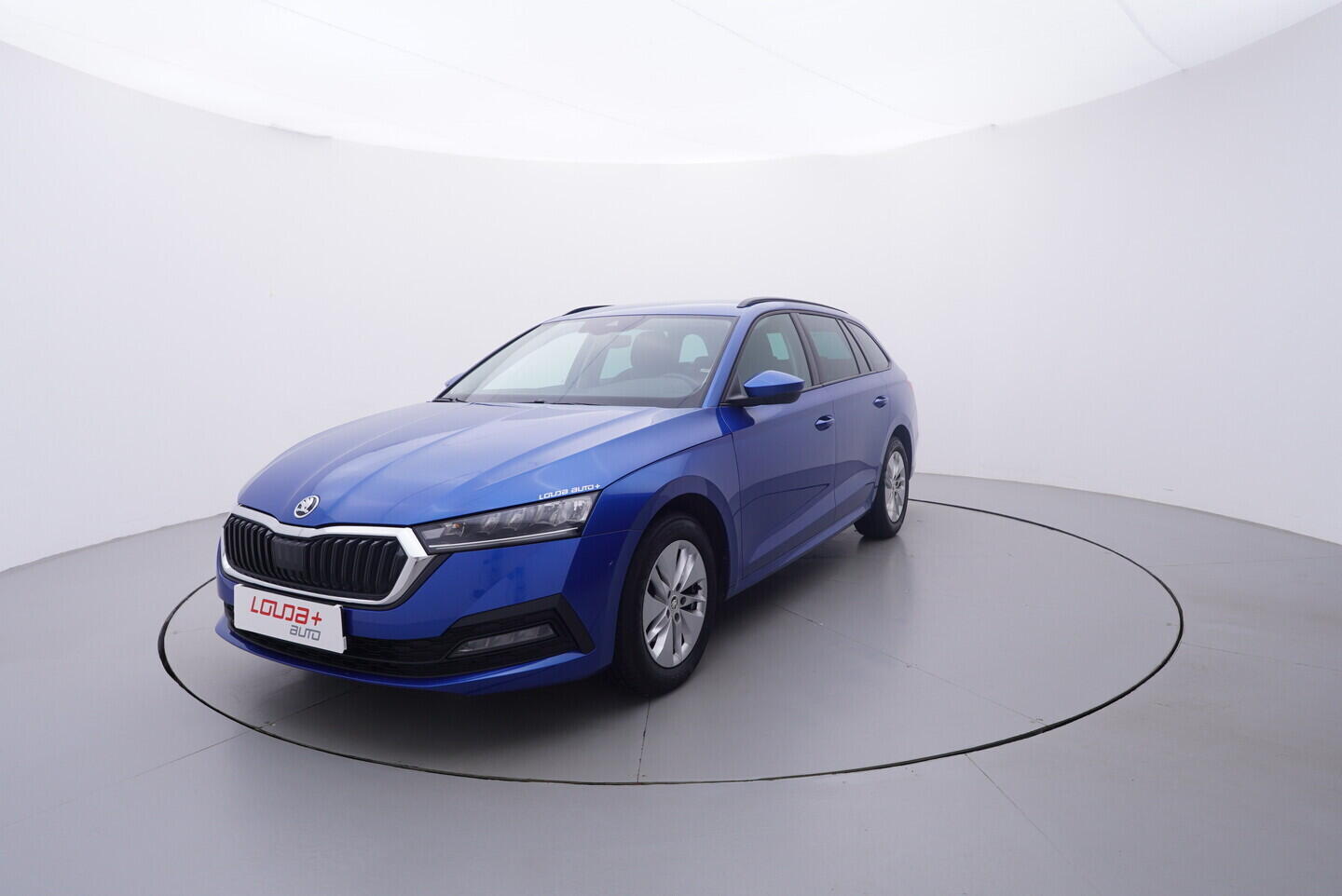 OV190V10887_14.webp_OCTAVIA Ambition 2.0 TDI 85 kW manuál, DPH