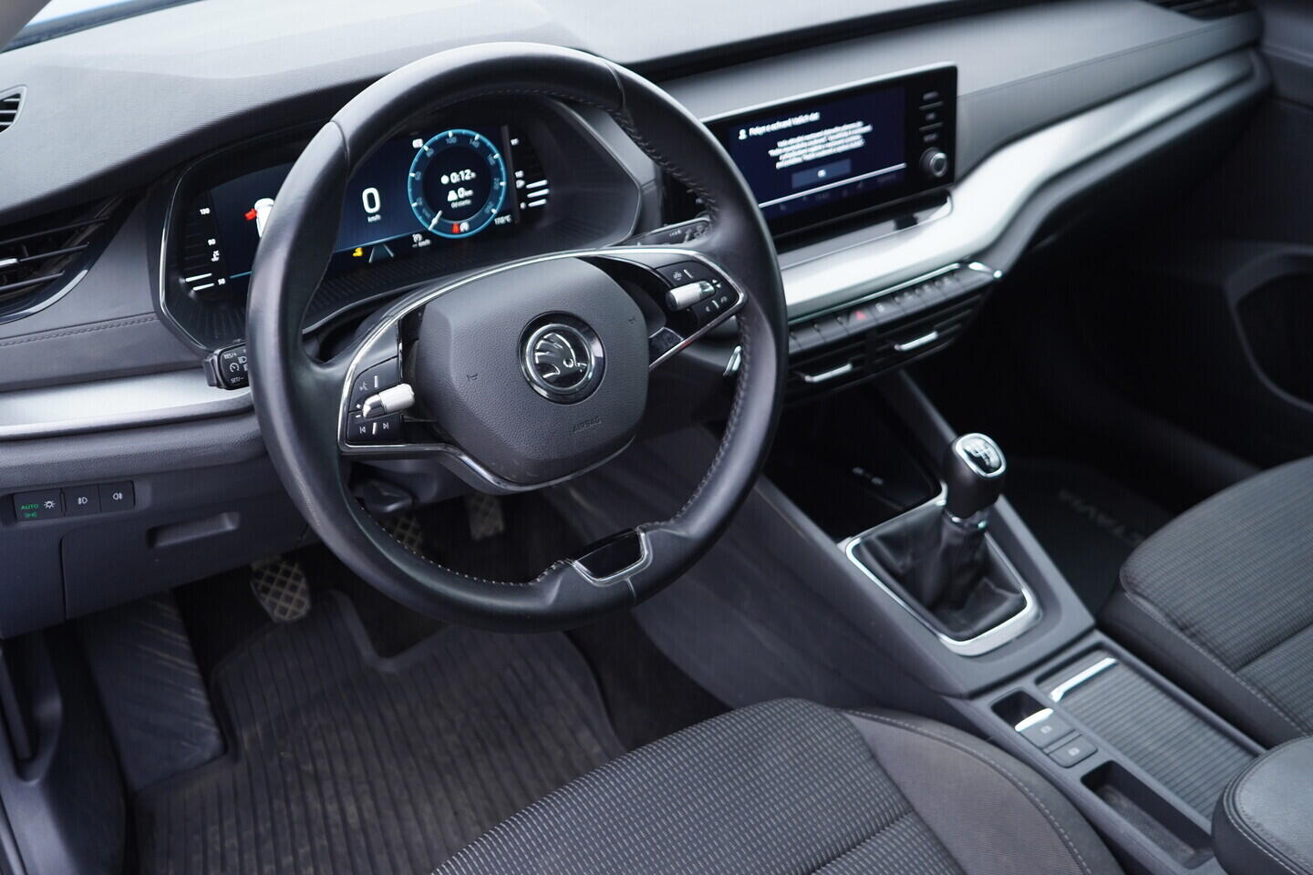 OV190V10887_21.webp_OCTAVIA Ambition 2.0 TDI 85 kW manuál, DPH