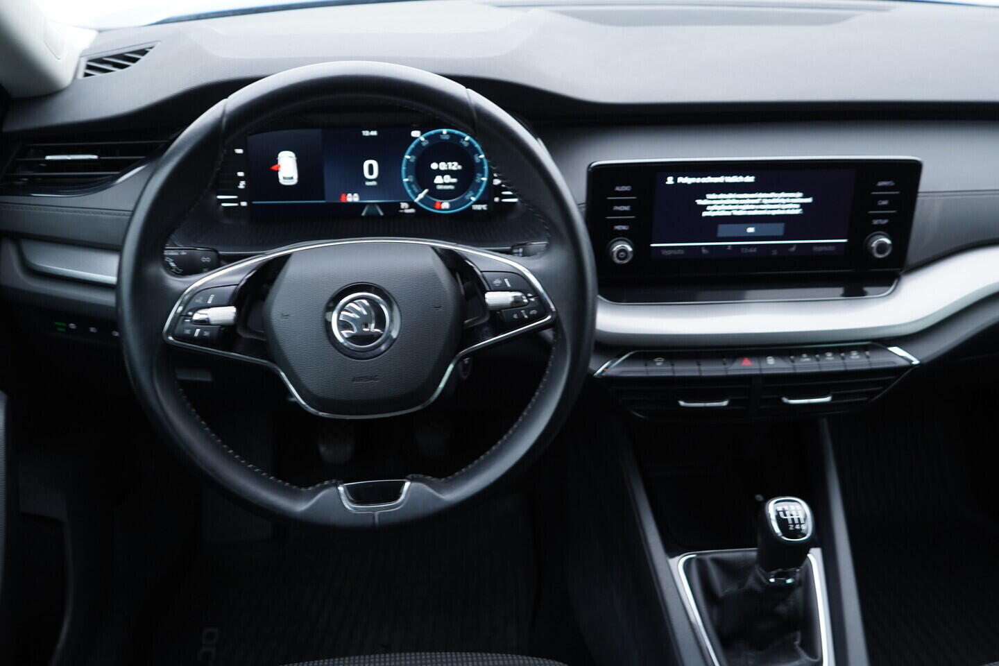 OV190V10887_27.webp_OCTAVIA Ambition 2.0 TDI 85 kW manuál, DPH