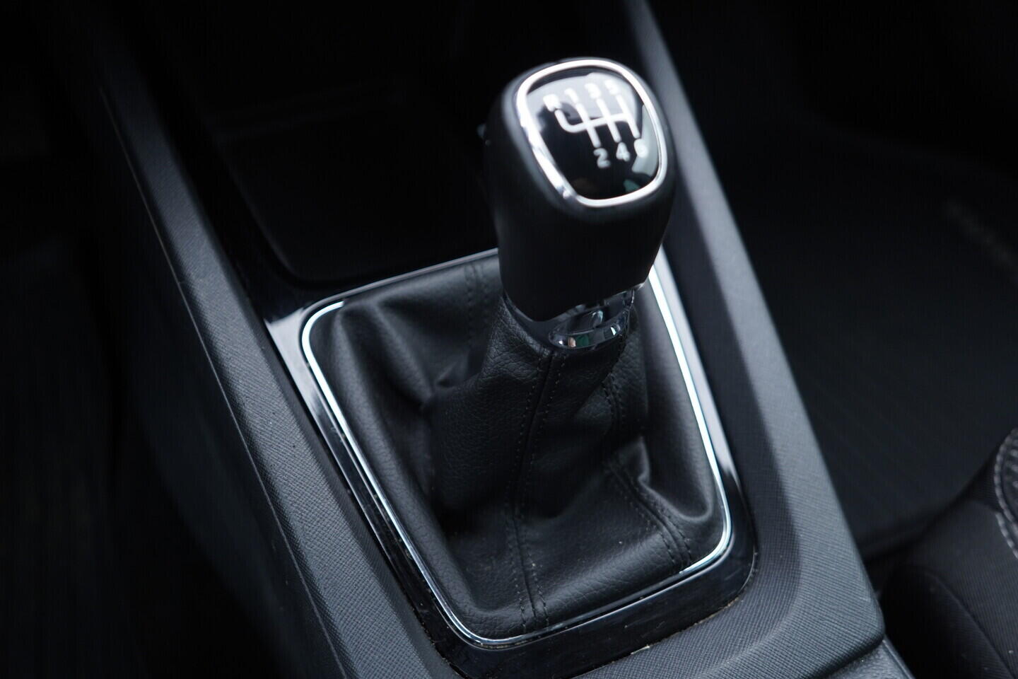 OV190V10887_35.webp_OCTAVIA Ambition 2.0 TDI 85 kW manuál, DPH