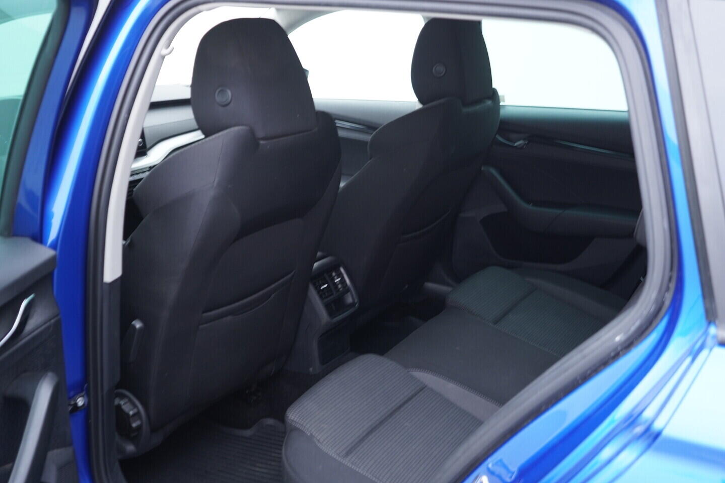 OV190V10887_36.webp_OCTAVIA Ambition 2.0 TDI 85 kW manuál, DPH